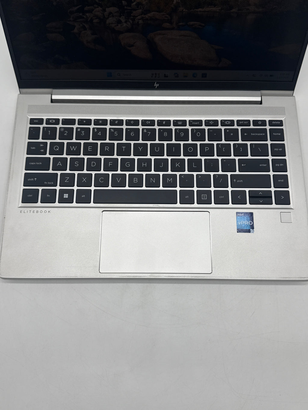 HP EliteBook 640 G9 14 in i5-12th Gen 16GB RAM 256GB SSD Gray Used