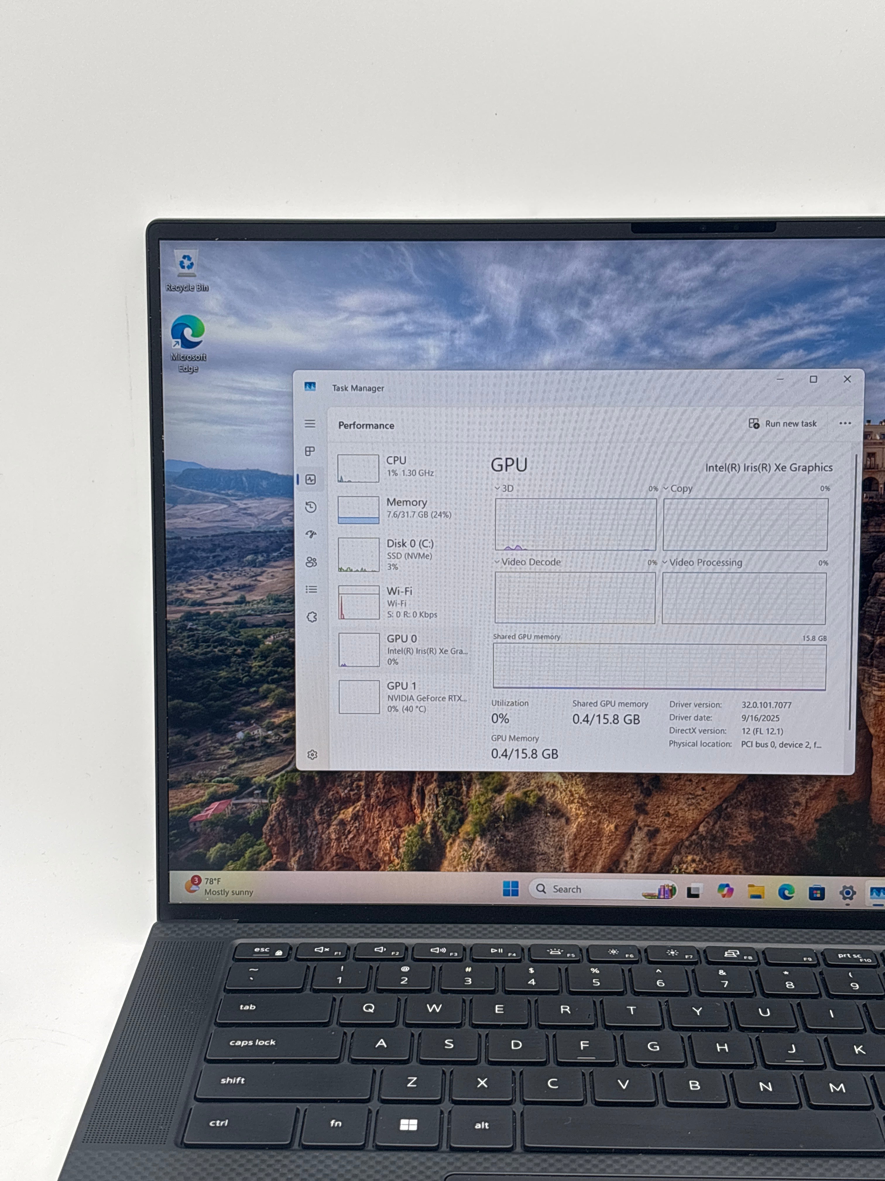 Dell XPS 15 9530 i7-13700H 32GB RAM 1TB SSD RTX 4050