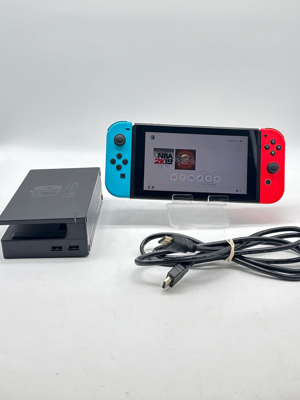 Nintendo Switch HAC-001  32GB Console with Charging Dock - Used