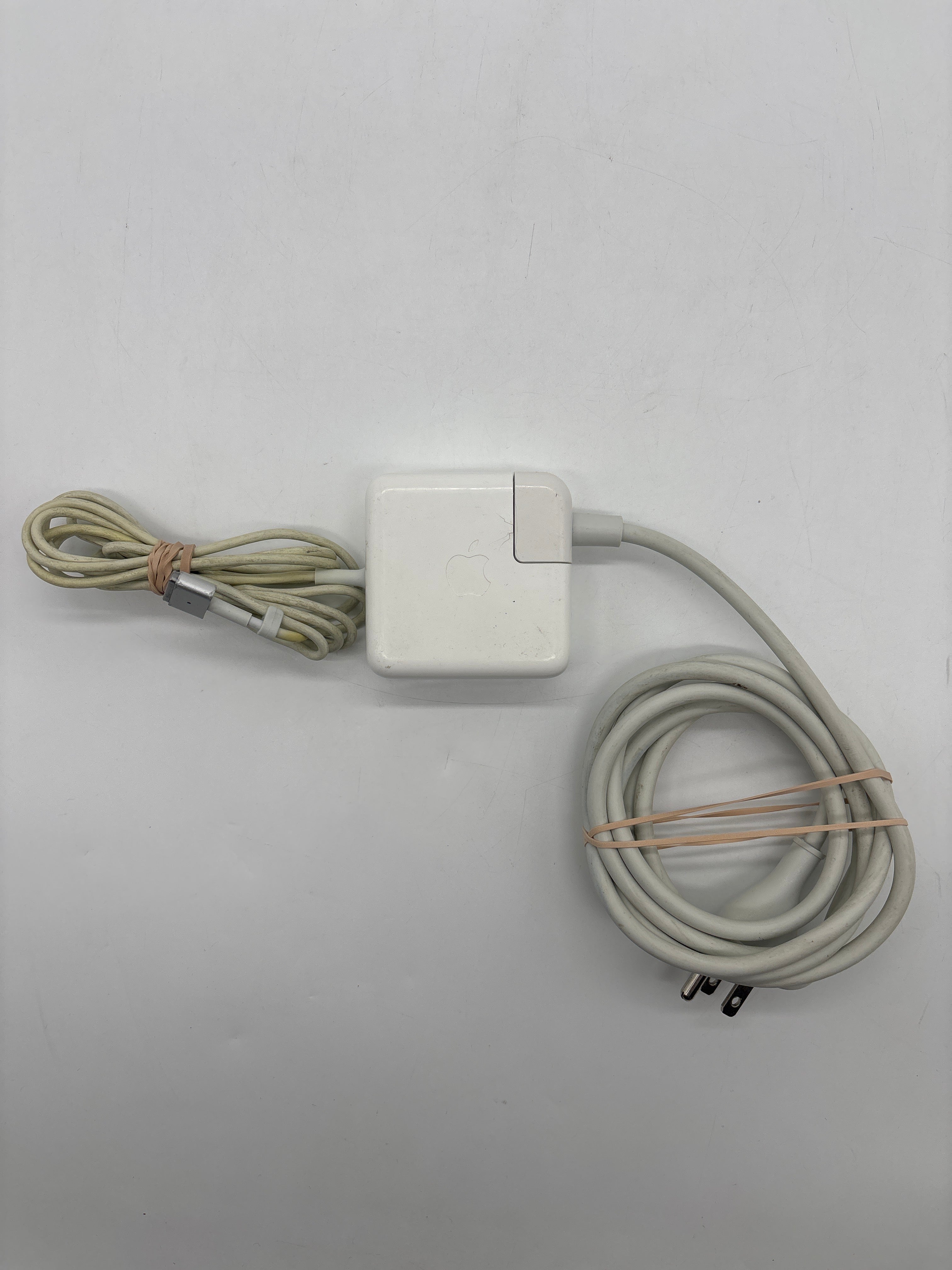 Apple MacBook Air 13" A1466 i7 8GB RAM 128GB SSD - For Parts (Read DESC)