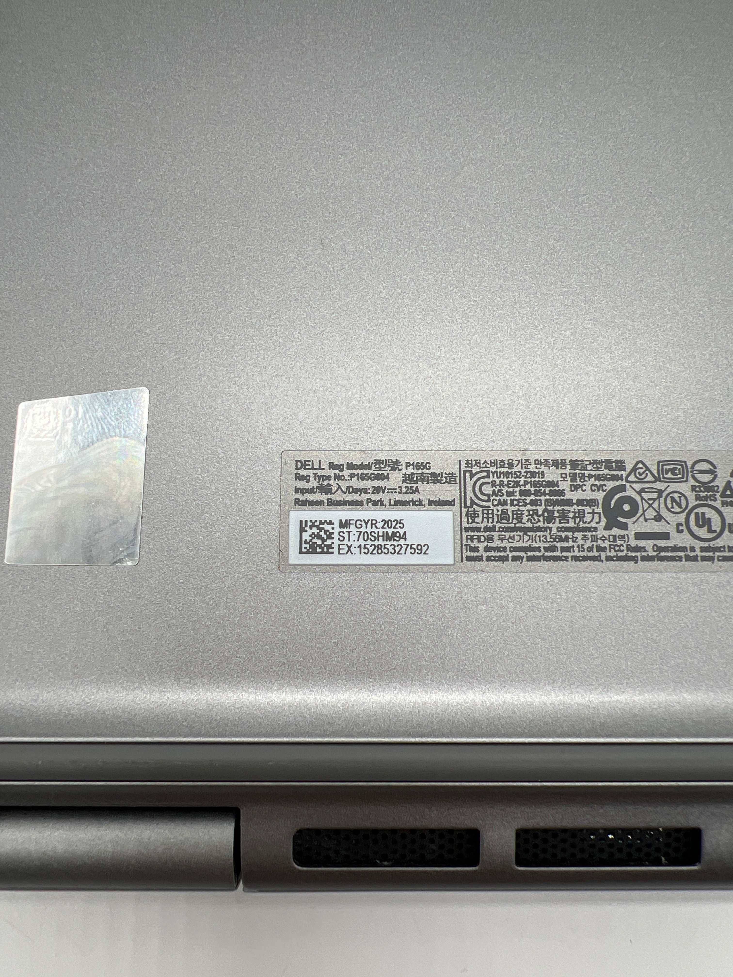 Dell Latitude 5450 Ultra 5 16GB RAM 512GB SSD - For Parts (Read Desc)