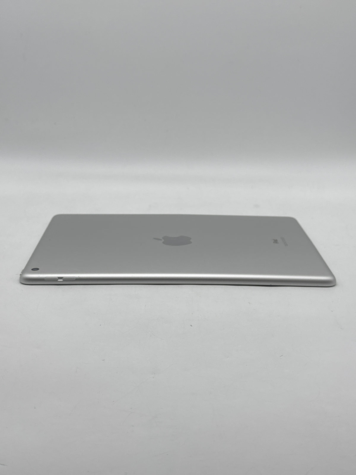 Apple iPad 9th Gen 64GB Silver Wi-Fi Tablet