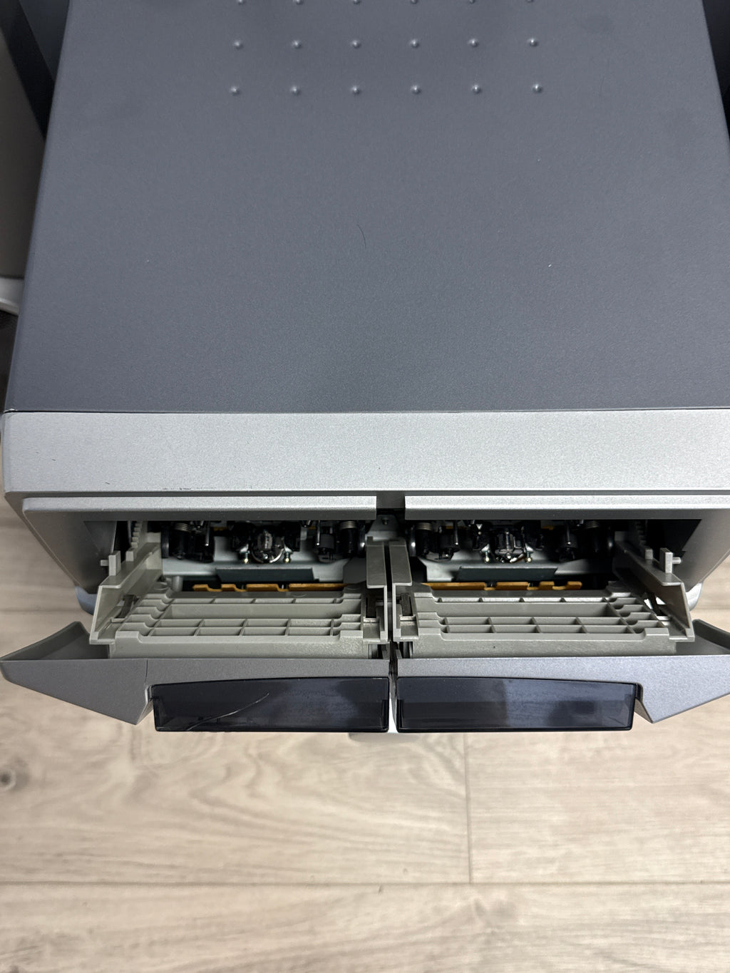 Sony MHC-M100 Hi-Fi Component System Silver 190 Watts (READ DESC)
