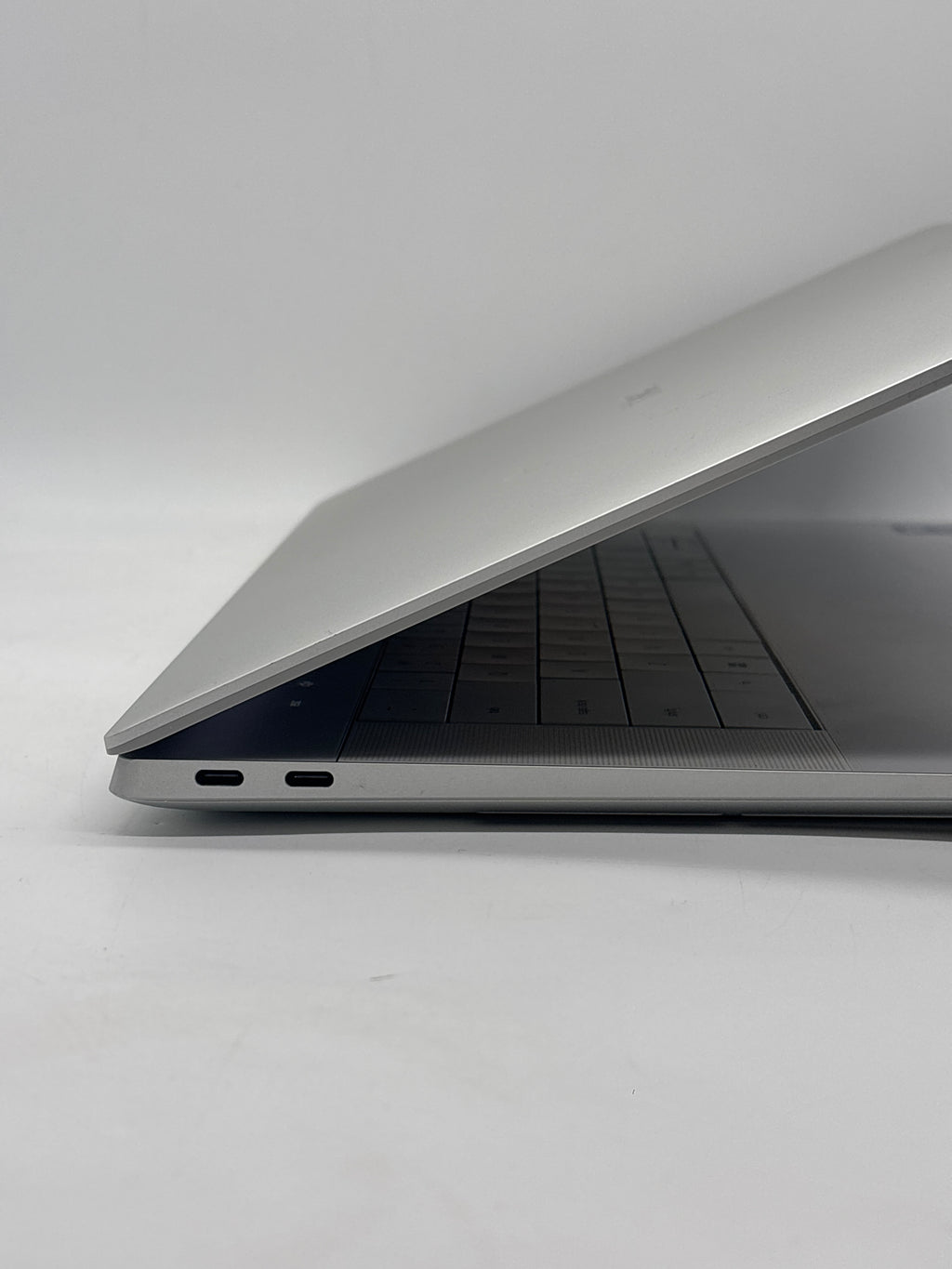 Dell XPS 16 Premium DA16250 Touch Ultra 9 285H 64GB RAM 2TB SSD RTX 5070