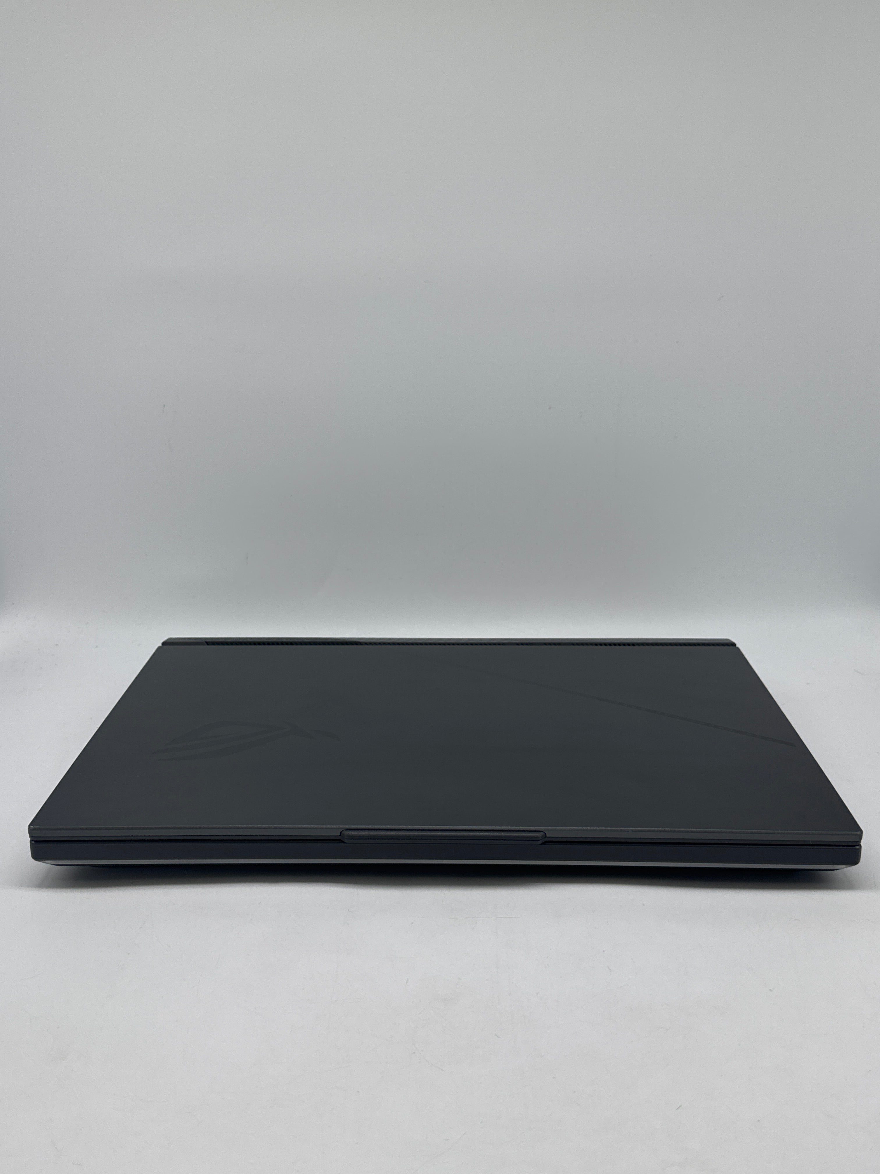 Asus ROG Strix G614PR 16" Ryzen 9 8940HX 16GB RAM 1TB SSD GeForce RTX 5070 Ti