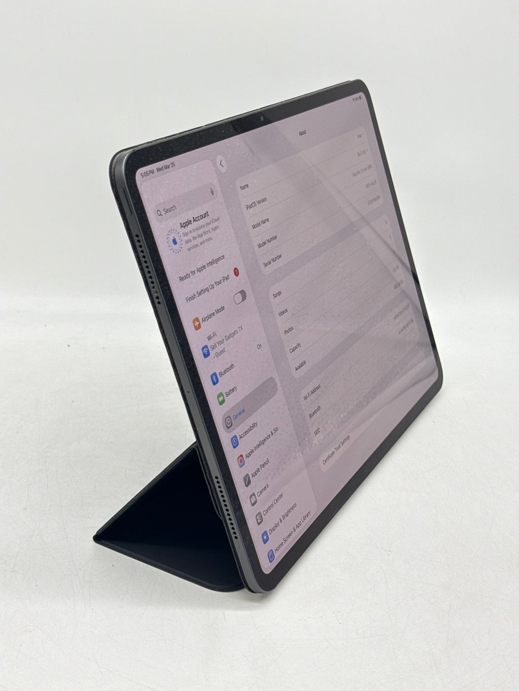 Apple iPad Pro 13-inch (M5) A3361 512GB MDYL4LL/A WIFI - Used
