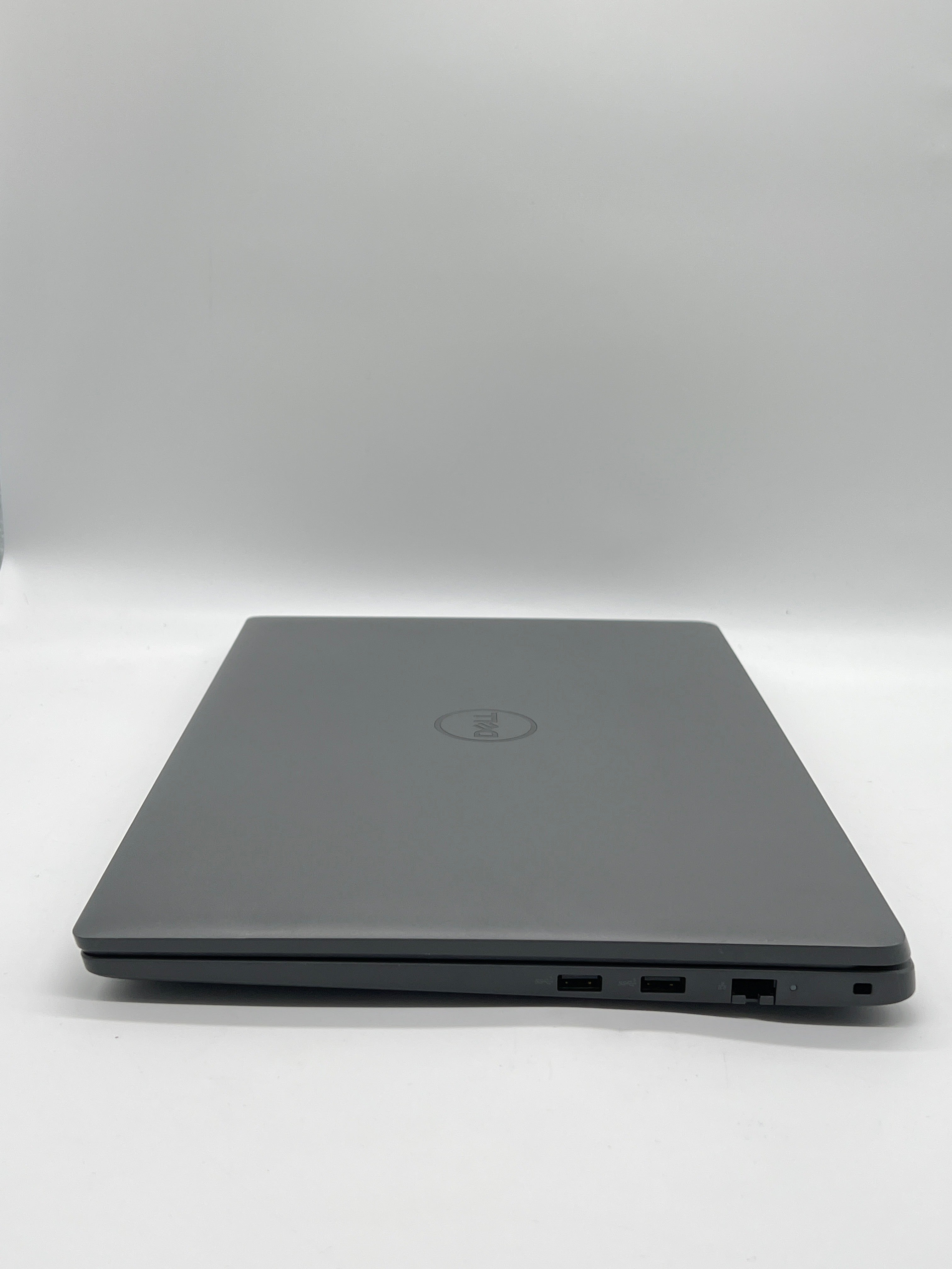 Dell Latitude 3550 15.6-inch Intel Core i5 13th 16GB RAM 256GB SSD Black Used