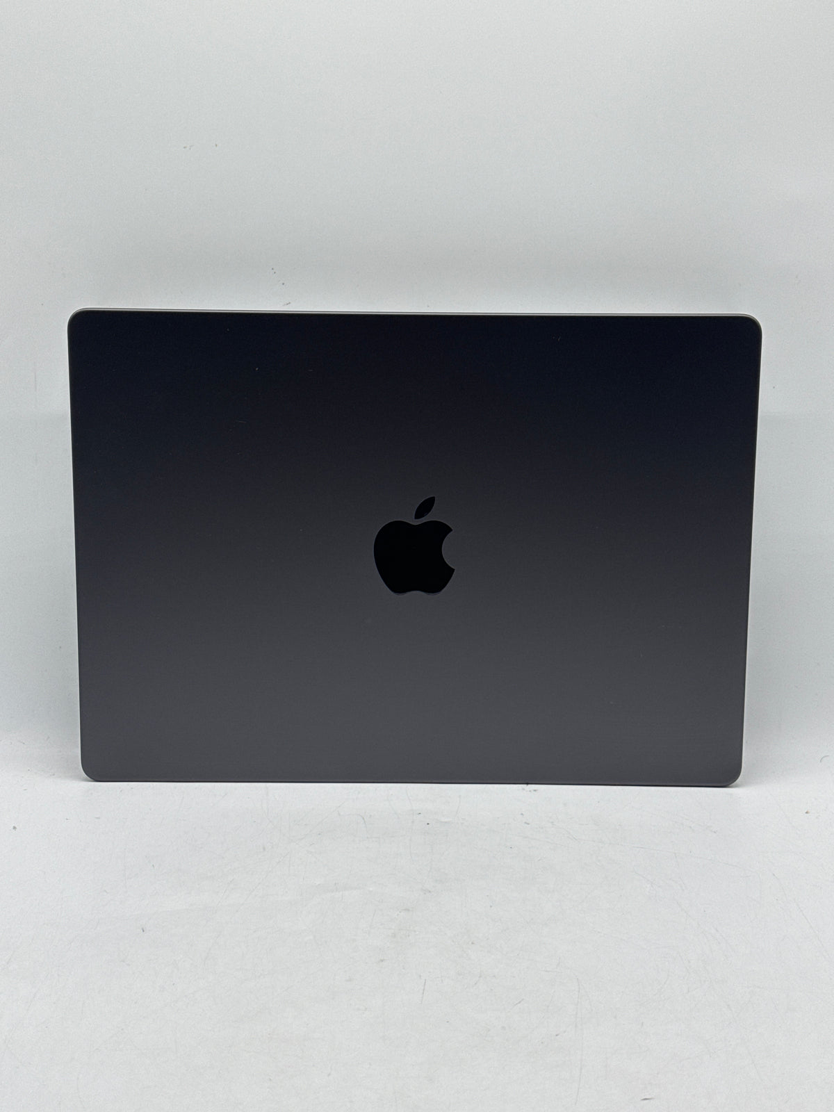 Apple MacBook Pro 14" A3434 Apple M5 16GB RAM 1TB SSD Black - Used
