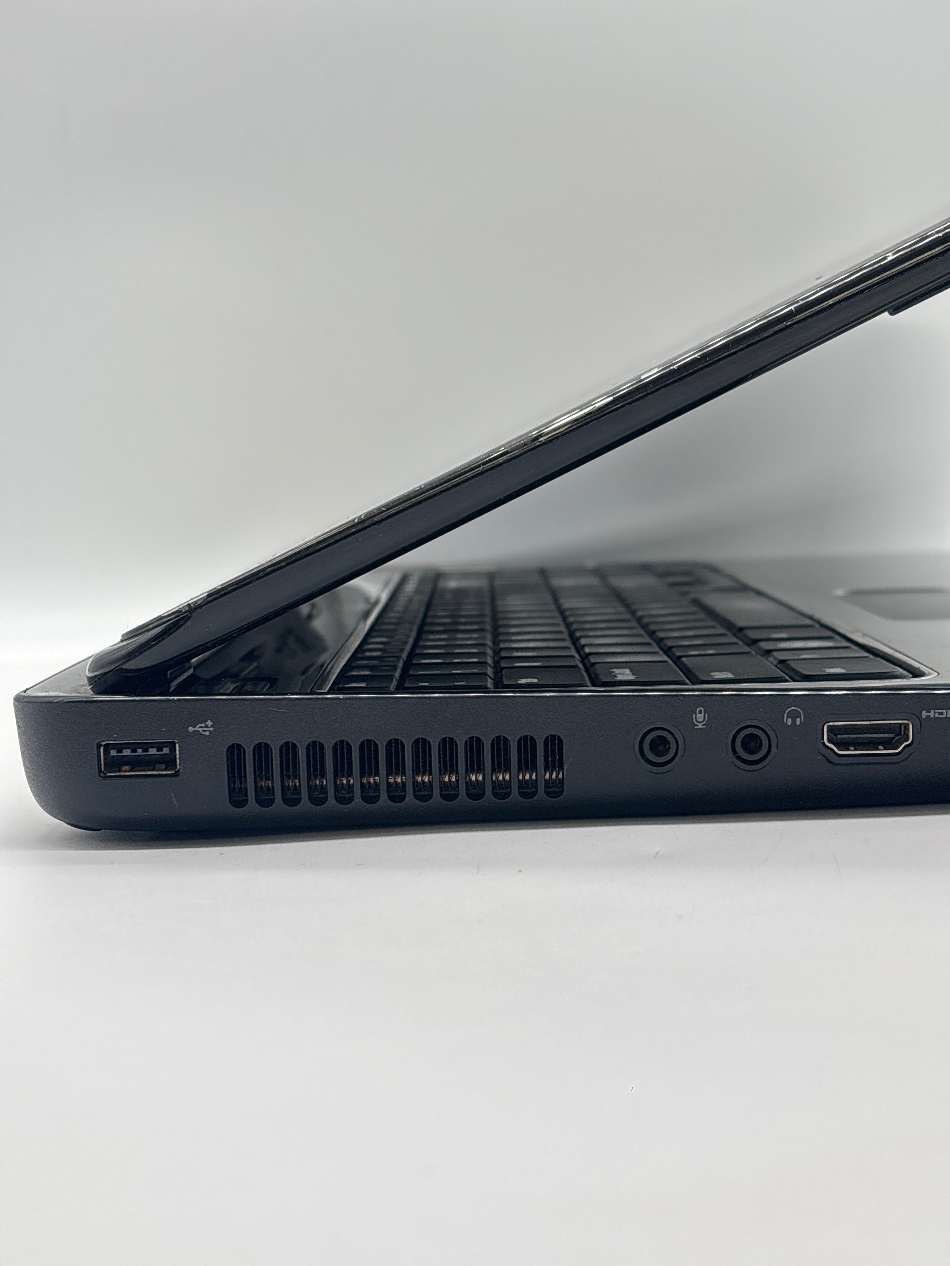 Dell Inspiron N5010 Pentium P6100 2GB RAM 256GB Storage - For Parts (Read DESC)
