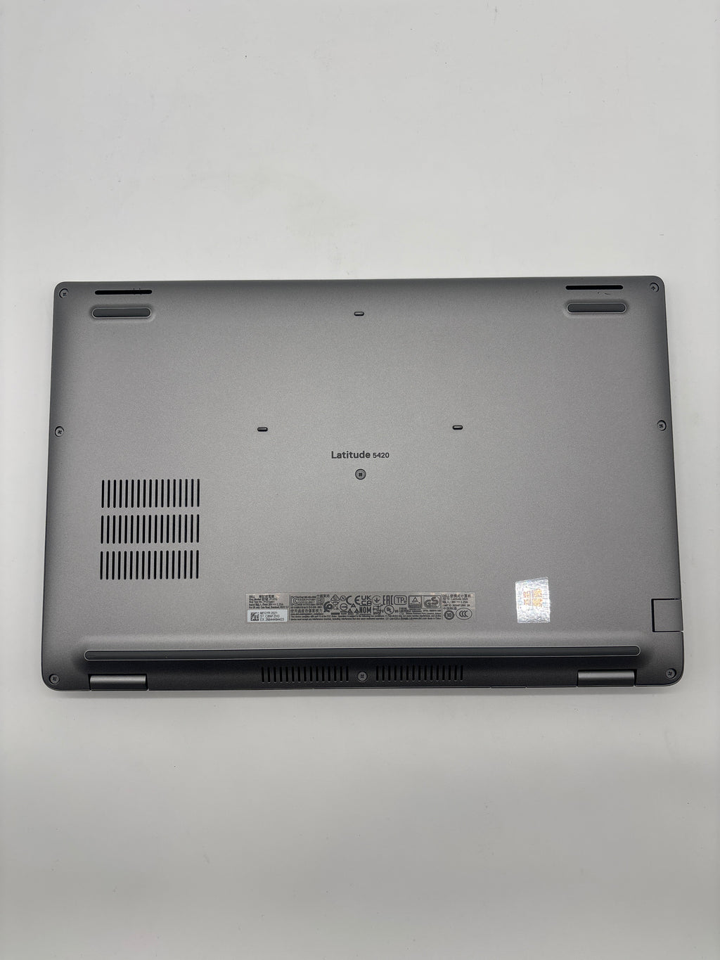 Dell Latitude 5420 14 in Intel Core i7 11th Gen 16GB RAM 512GB SSD Gray Used