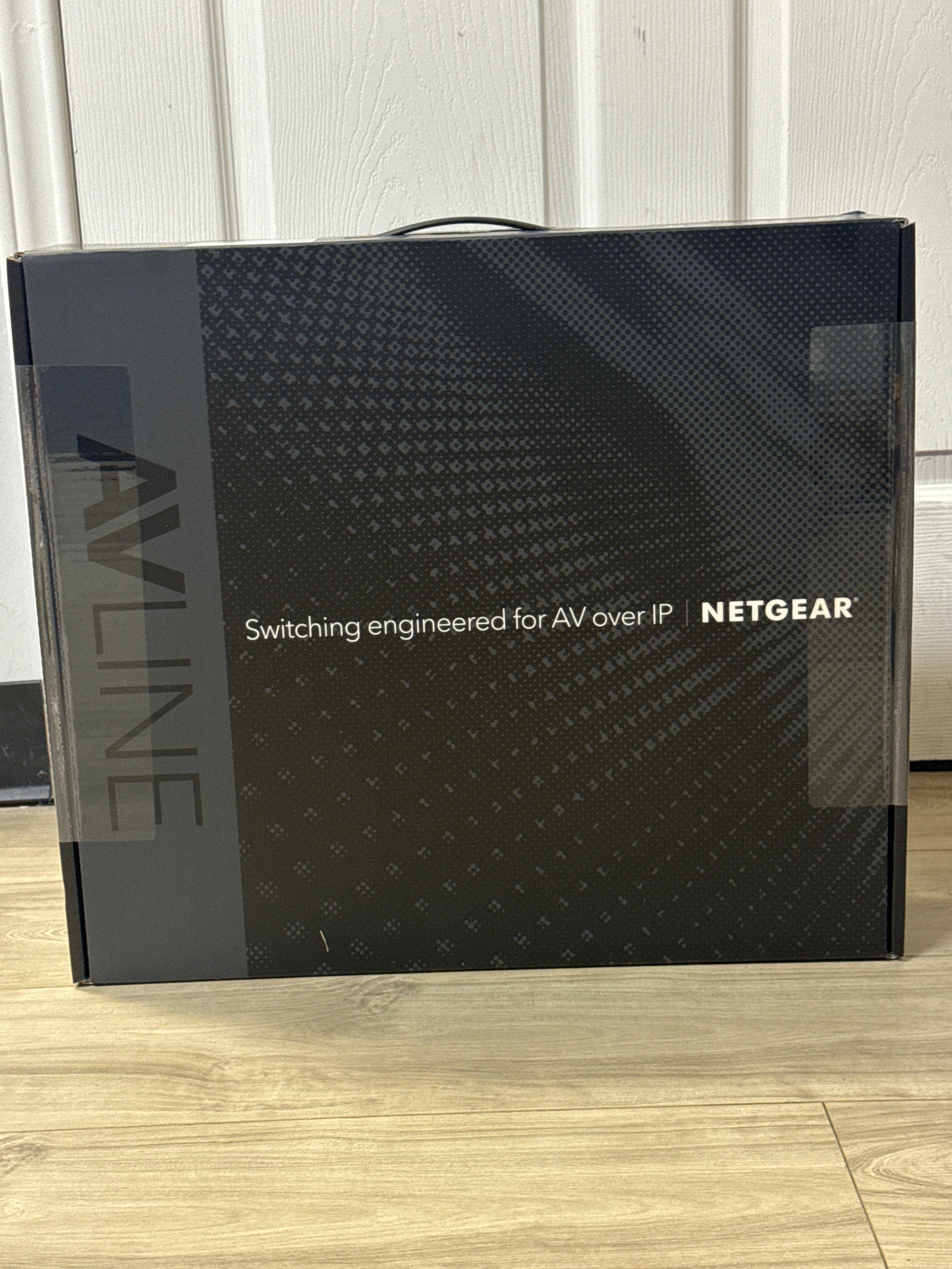 Netgear M4250-26G4F-POE++ Networking Switch Black New In Box