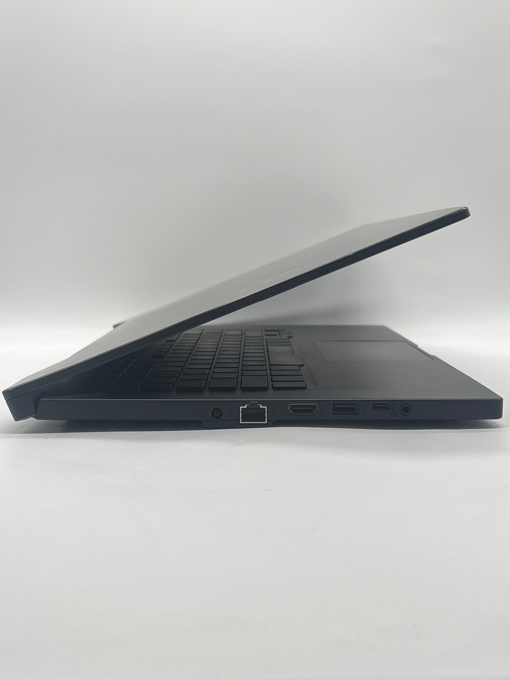 ASUS ROG Zephyrus G15 GA502I Ryzen 7 4800HS 16GB RAM 1TB SSD GTX 1660 Ti
