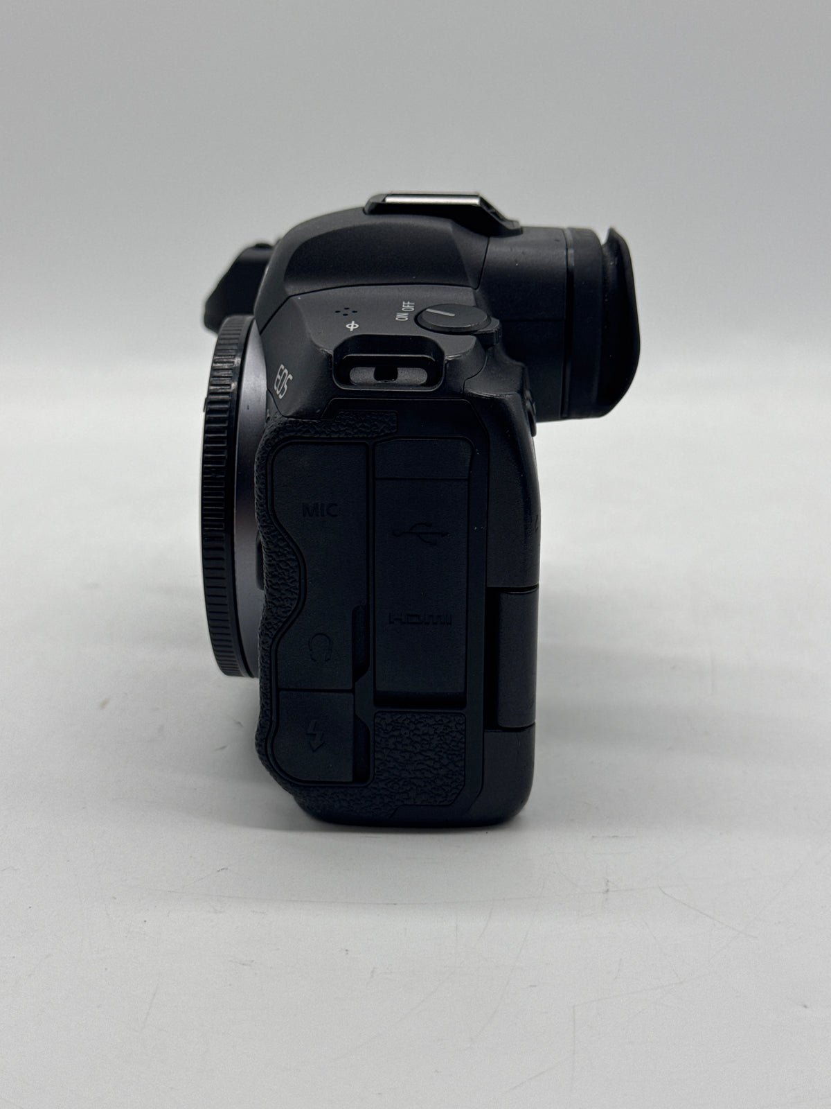 Canon EOS R5 Mirrorless Camera Body Only Black - Used