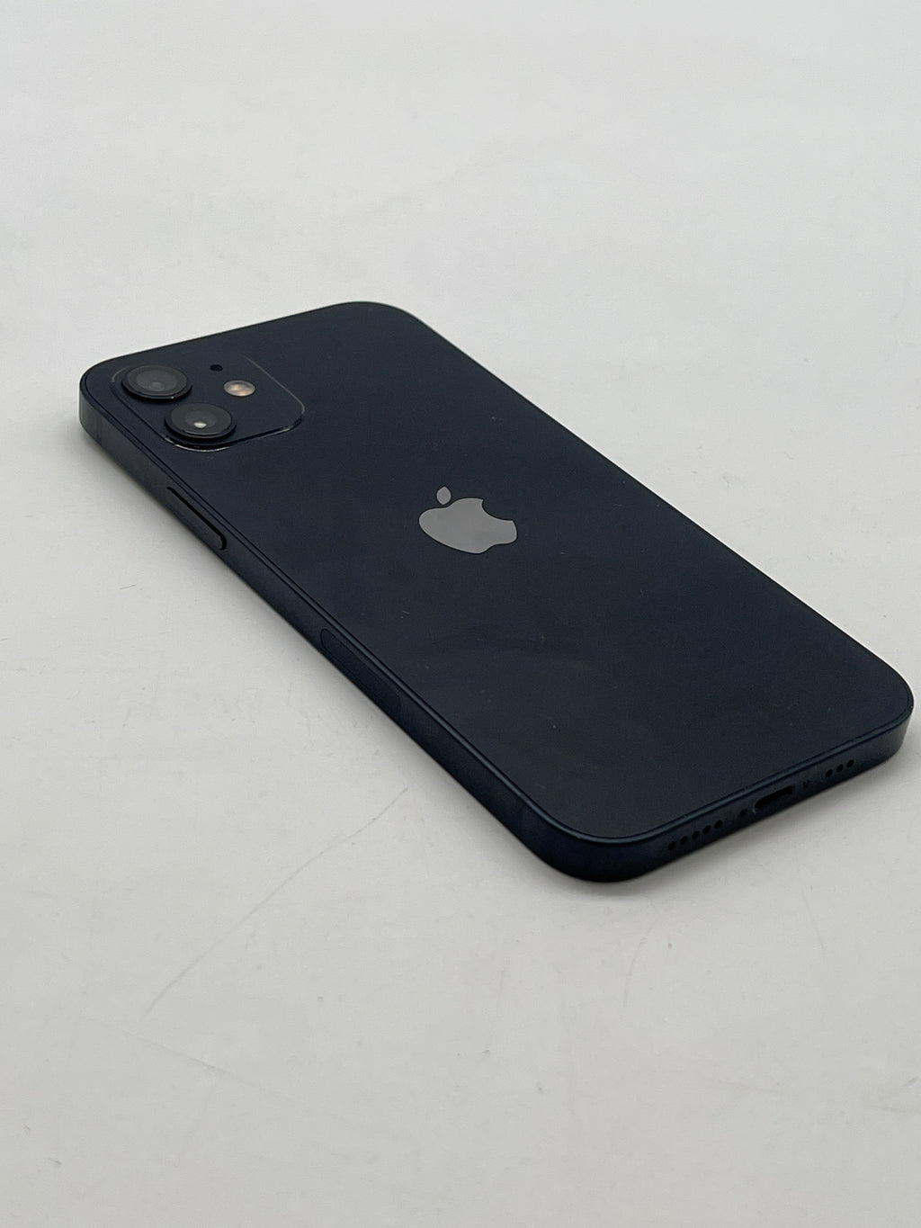 Apple iPhone 12 64GB Unlocked Midnight - Used