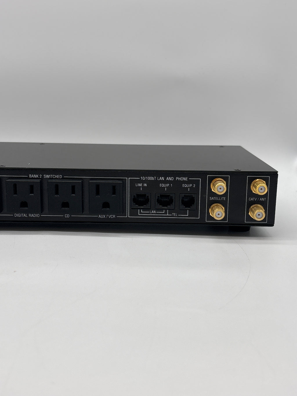 Panamax M4300-EX Power Conditioner - Black - 8 Outlets