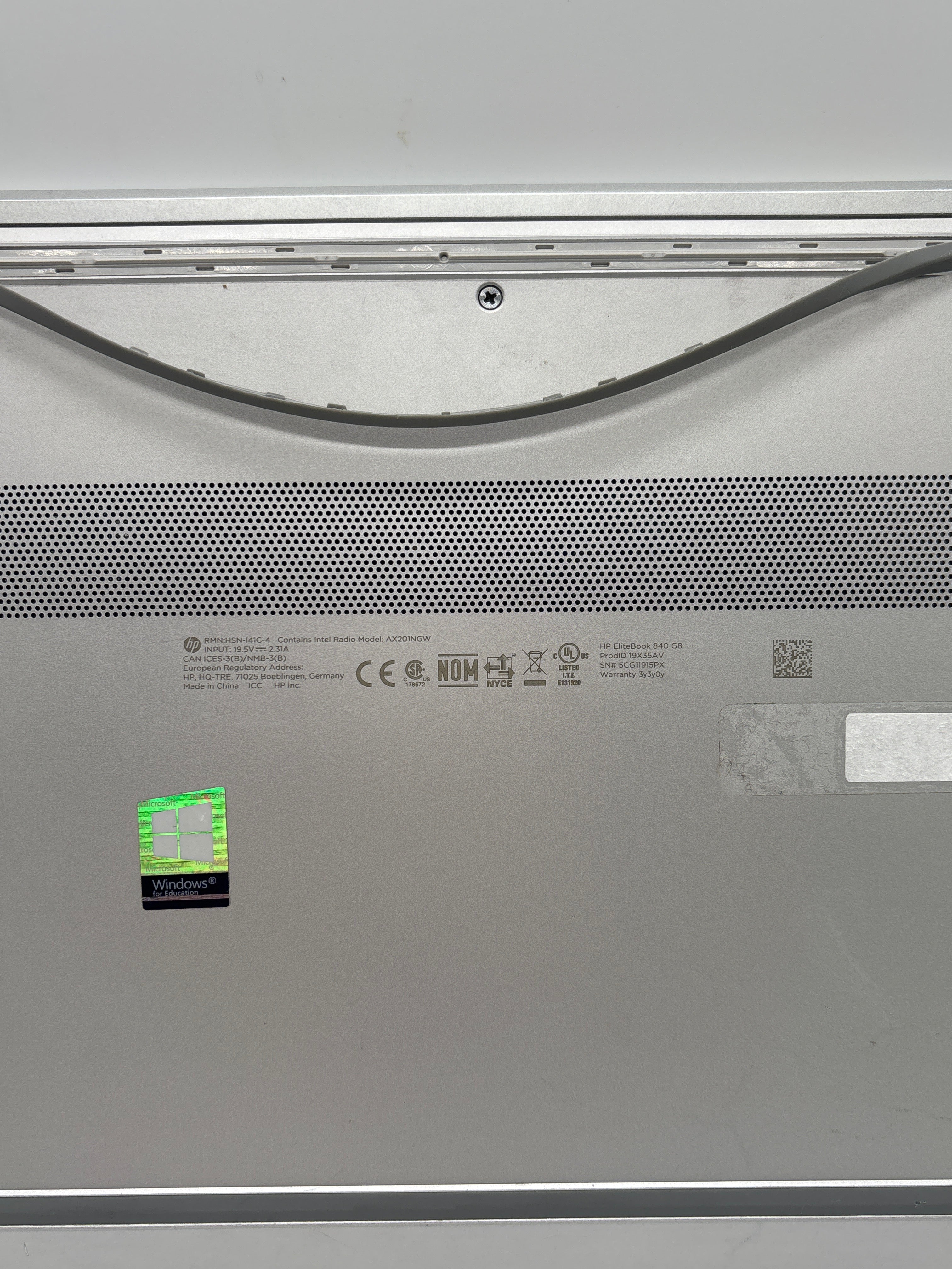 HP EliteBook 840 G8 14" i5-1145G7 8GB RAM 256GB SSD - For Parts (READ)