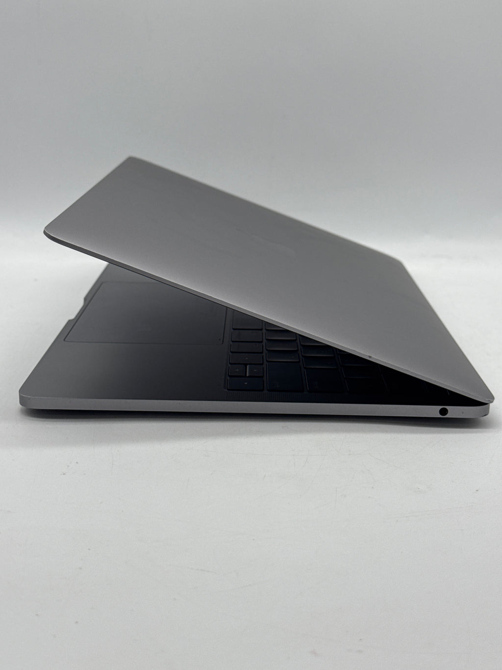 Apple MacBook Pro 13" A1708 Intel Core i5 8GB RAM 256GB SSD Space Gray - Used