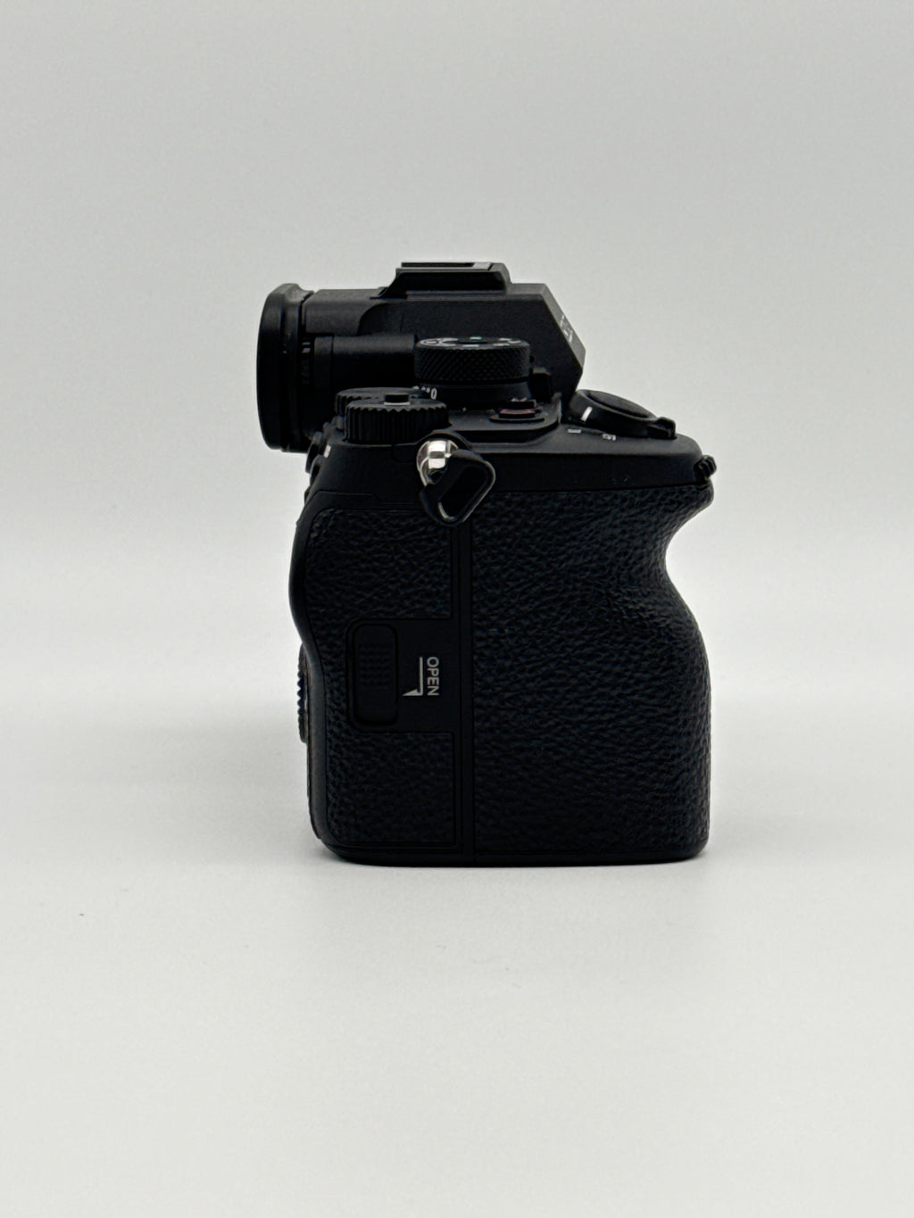 Sony A7R V ILCE-7RM5 61MP Full Frame Mirrorless Camera Body Only Black - Used