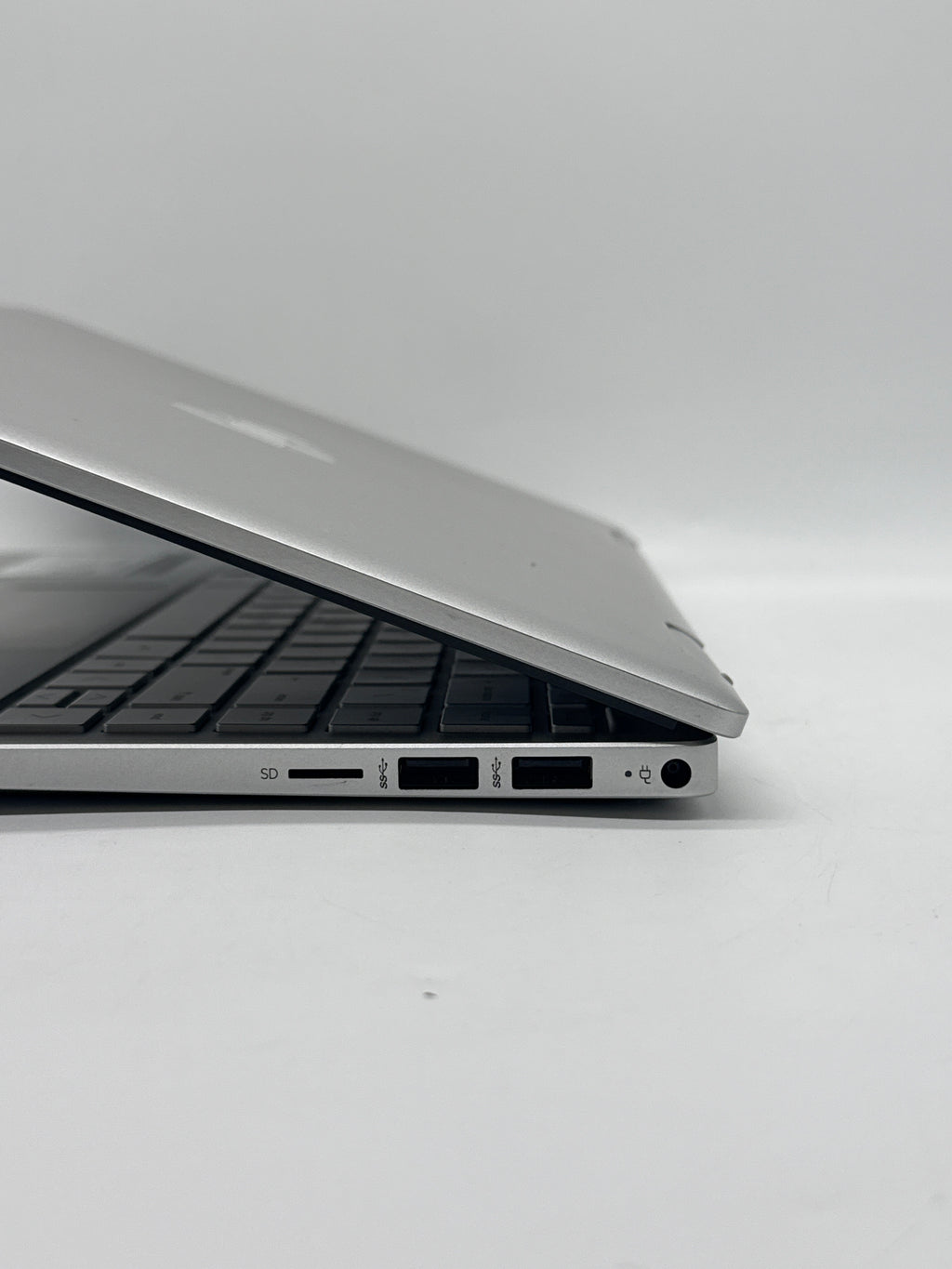 HP Pavilion x360 14" Core i5-1235U 8GB RAM 512GB SSD - Used