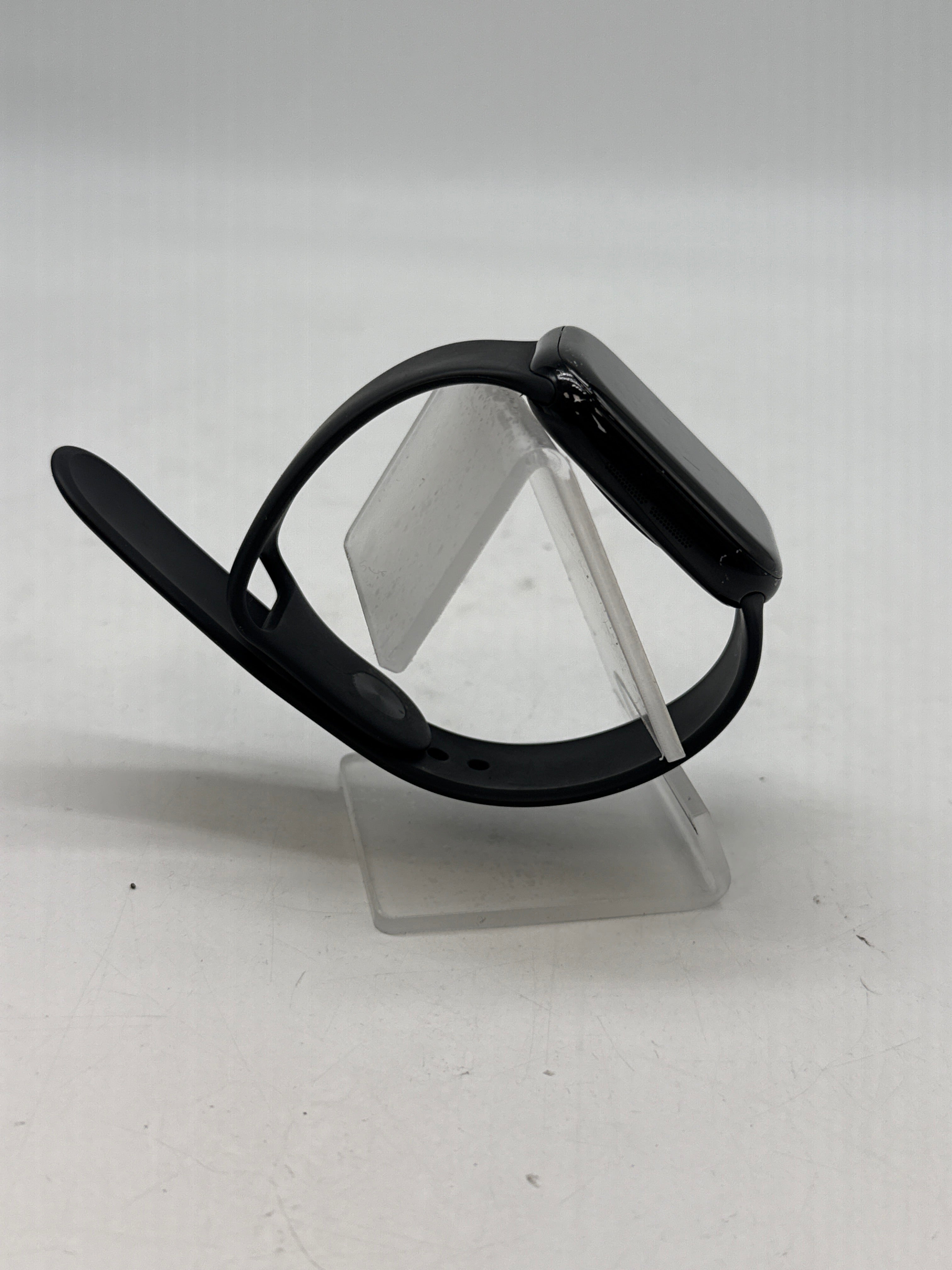 Apple Watch Series 11 46mm GPS + Cellular A3337 - Used
