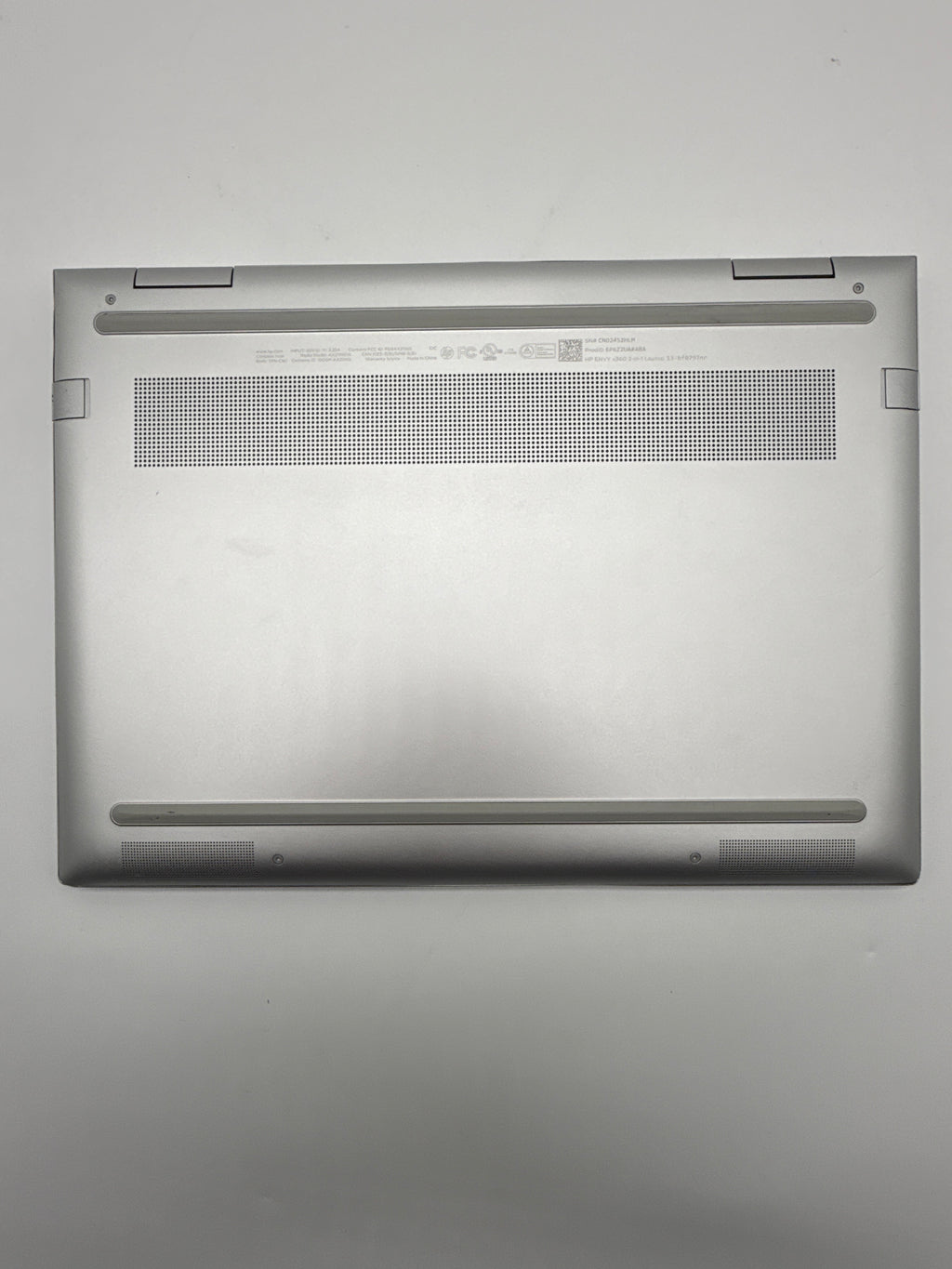 HP Envy x360 2-in-1 13-bf0797nr i7-1250U 16GB RAM 1TB SSD