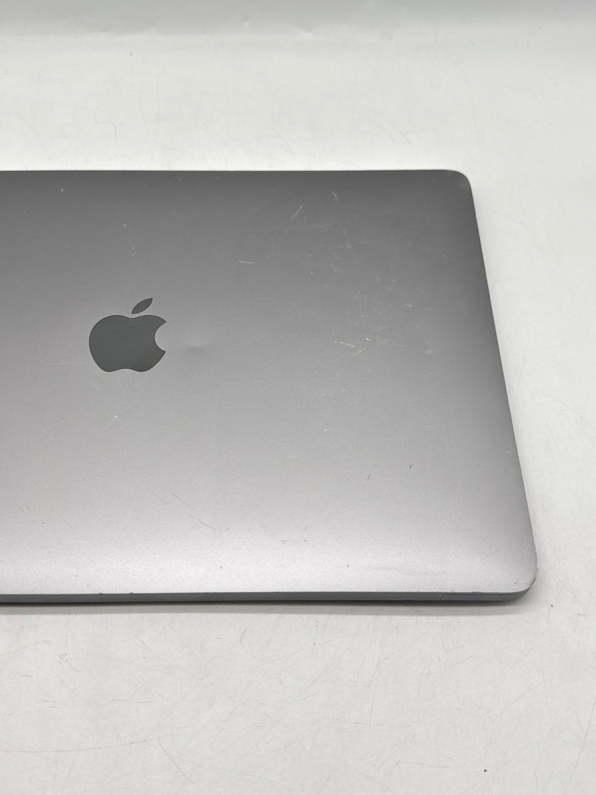 Apple MacBook Pro 13" A1989 2018 i5 8GB 256GB - Stuck at Logo