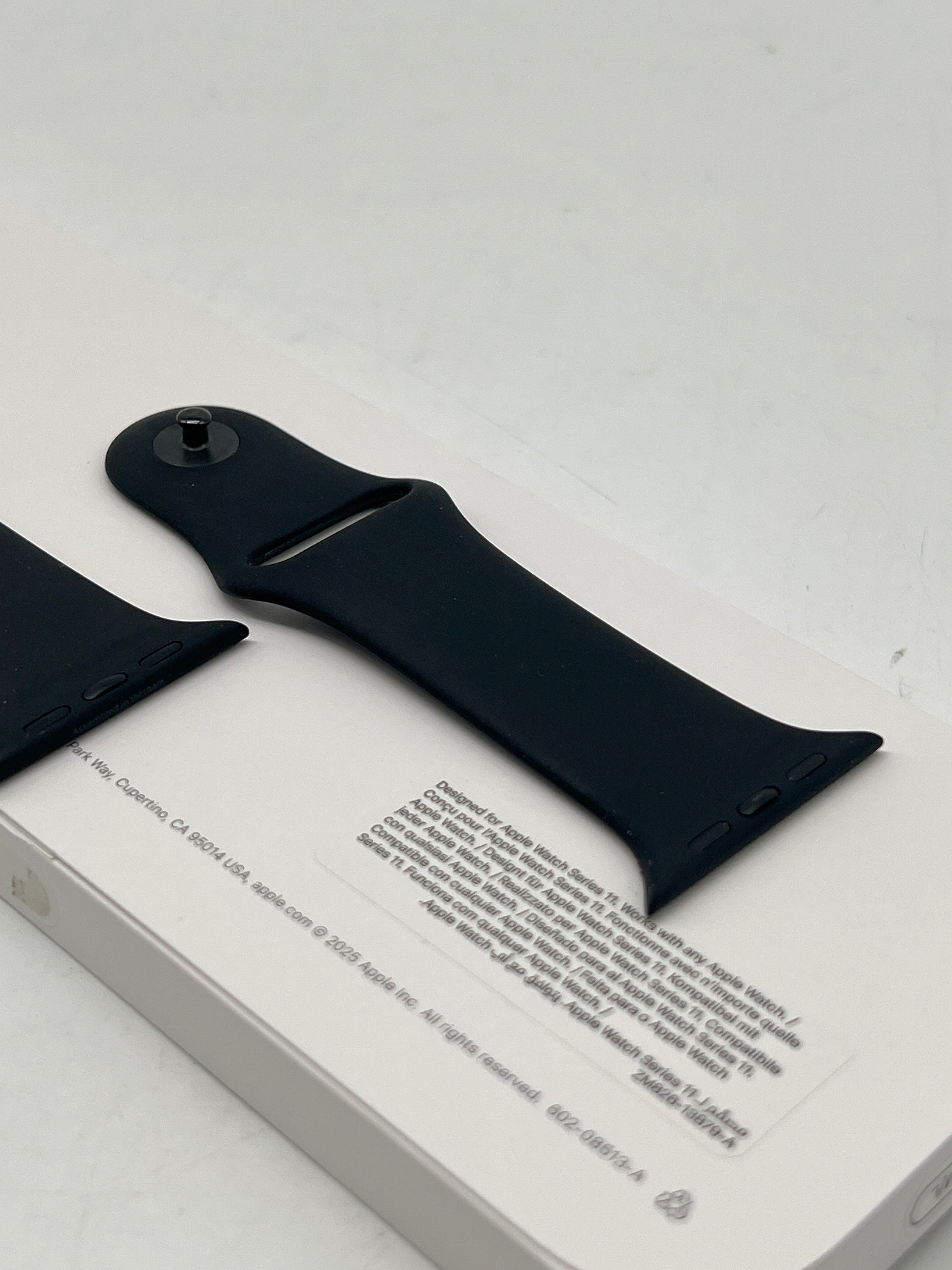 Apple Watch Series 11 46mm GPS Aluminum - Used With Box