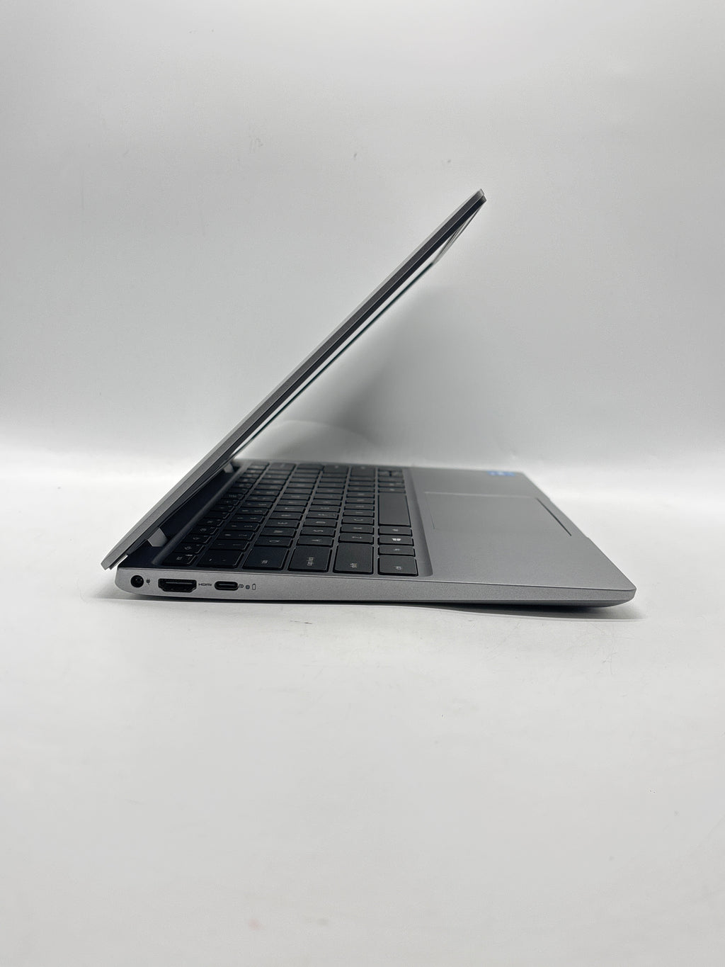 Dell Latitude 3320 13.3" Intel Core i5-1135G7 8GB RAM 256GB SSD Black - Used
