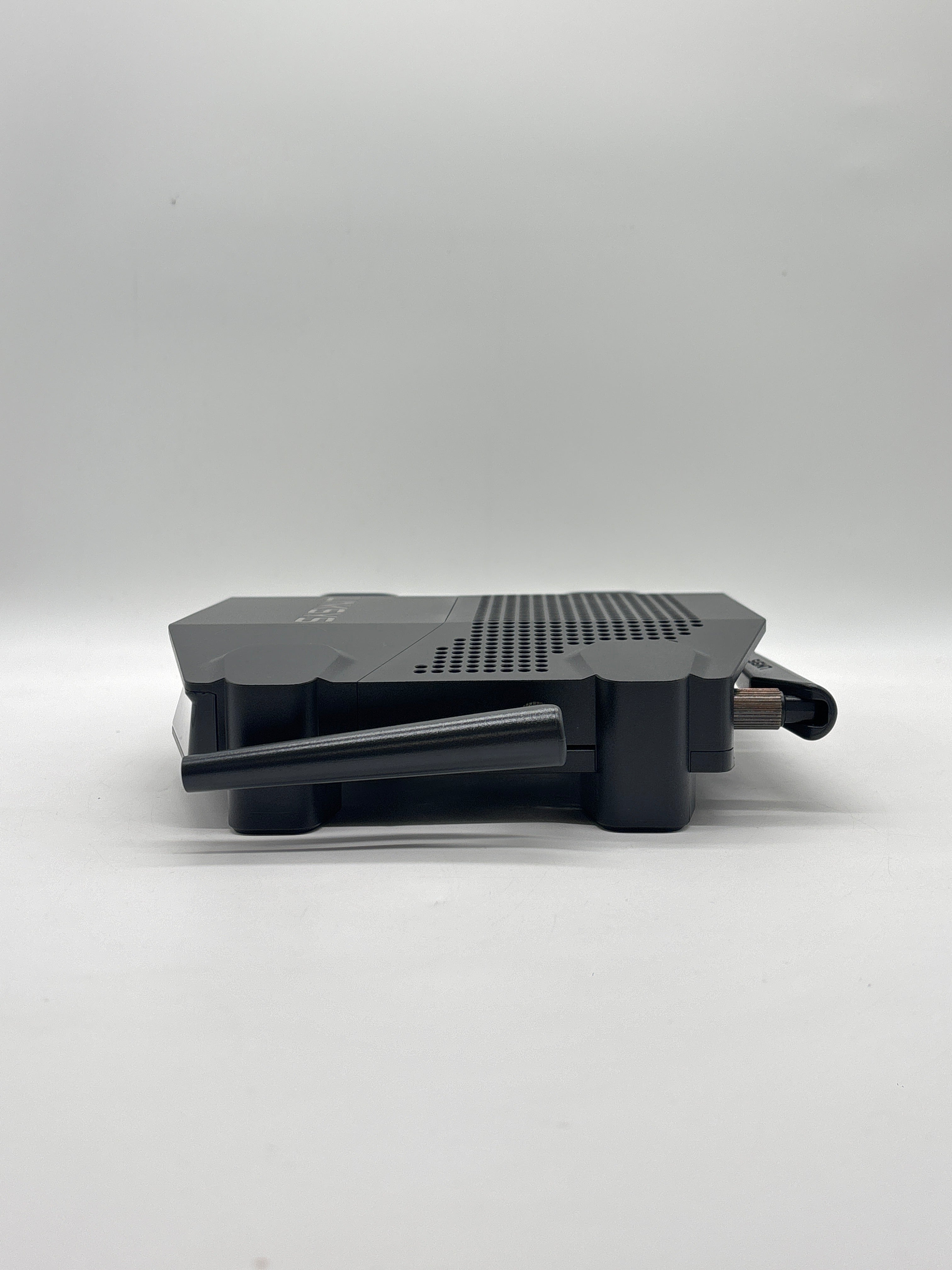 Linksys WRT32X AC3200 Dual-Band Router - Used With Box