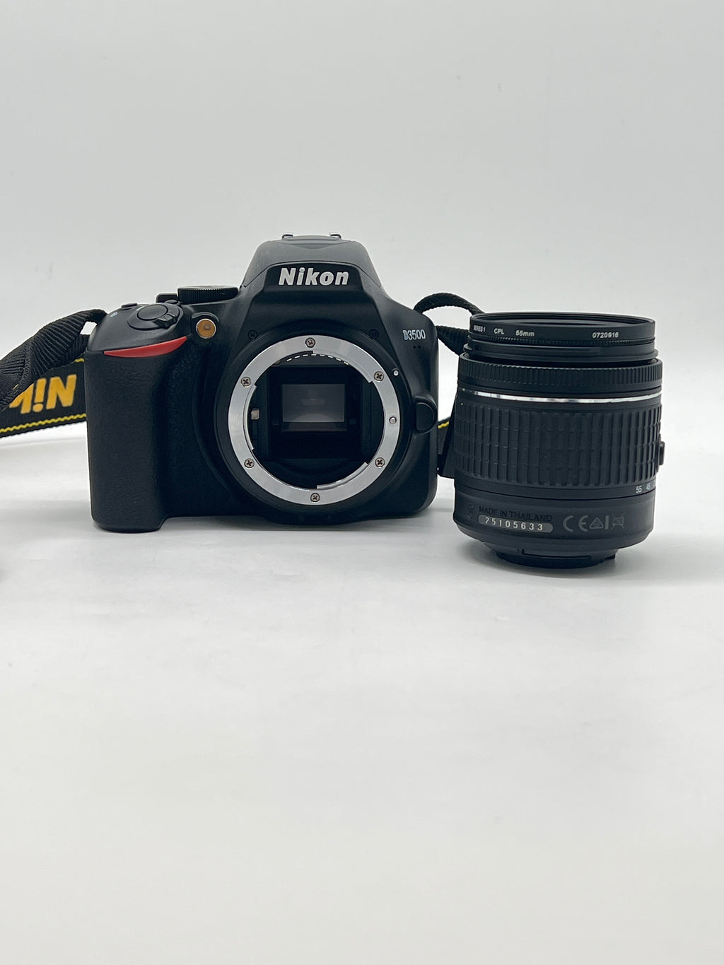 Nikon D3500 24.2MP with 18-55mm VR Lens DSLR Camera - Used