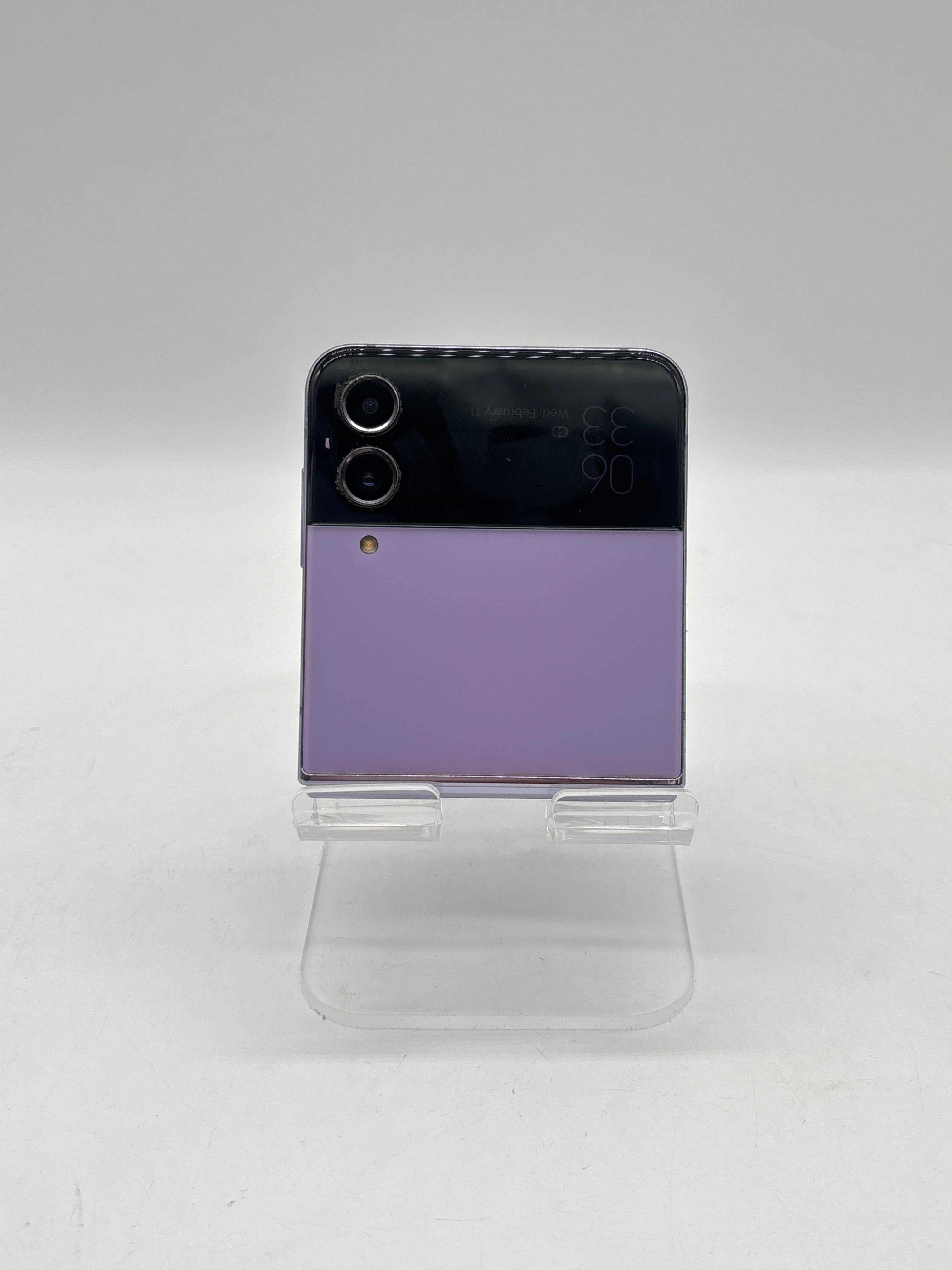 Samsung Galaxy Z Flip 4 256GB Unlocked Purple - For Parts (Bad LCD)