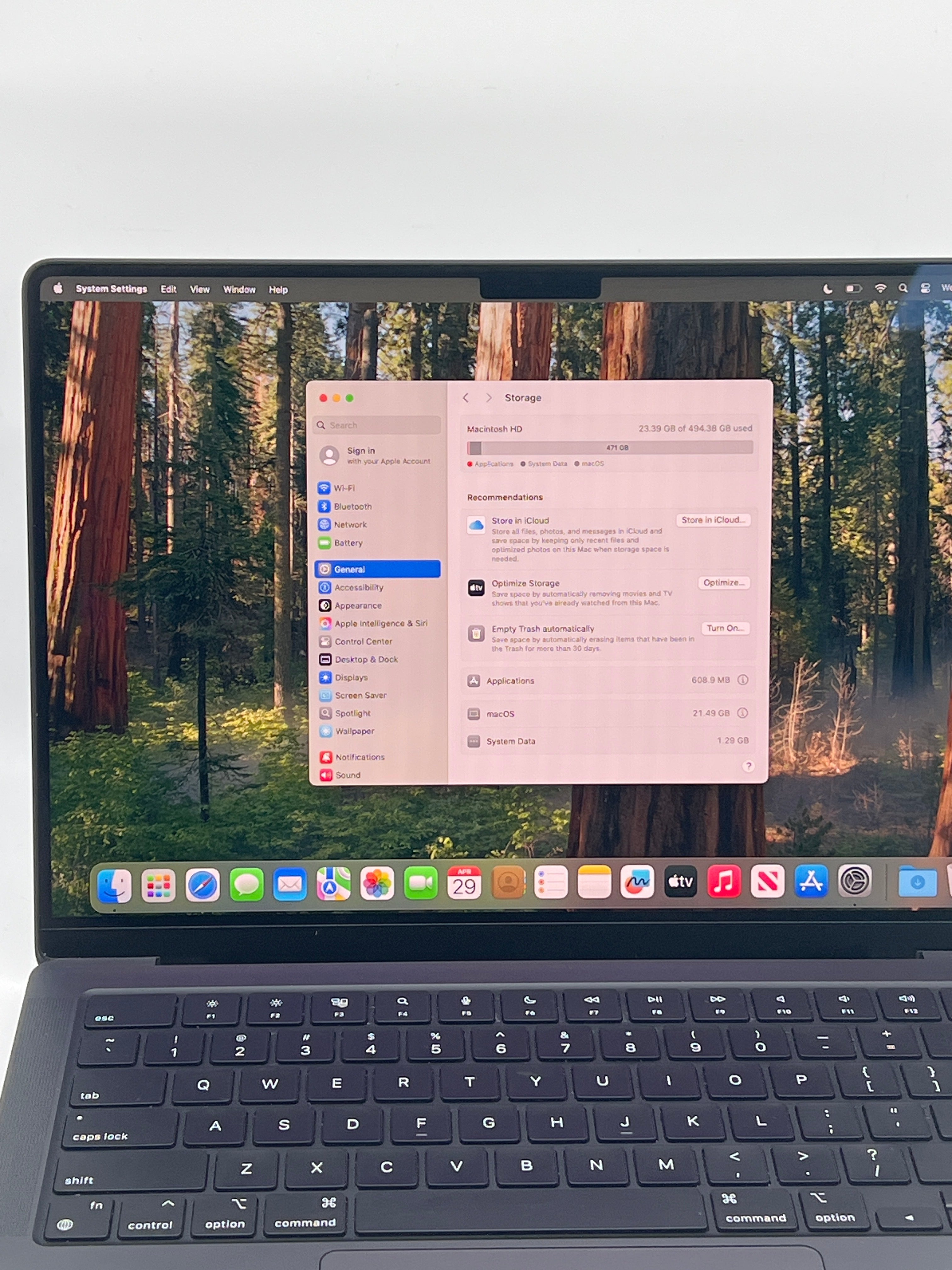 Apple MacBook Pro 14" M4 16GB RAM 512GB SSD - Used