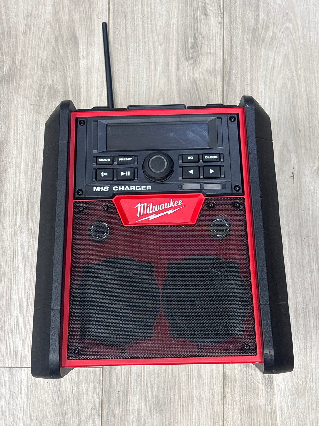 Milwaukee Electric Tool 2792-20 M18 Job Radio/Charger