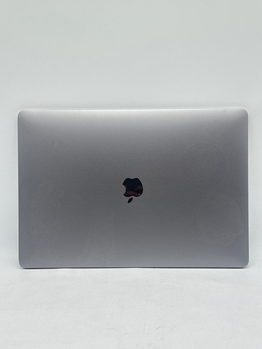 Apple MacBook Pro 15" A1707 2016 Intel Core i7 16GB RAM 1TB SSD - Used