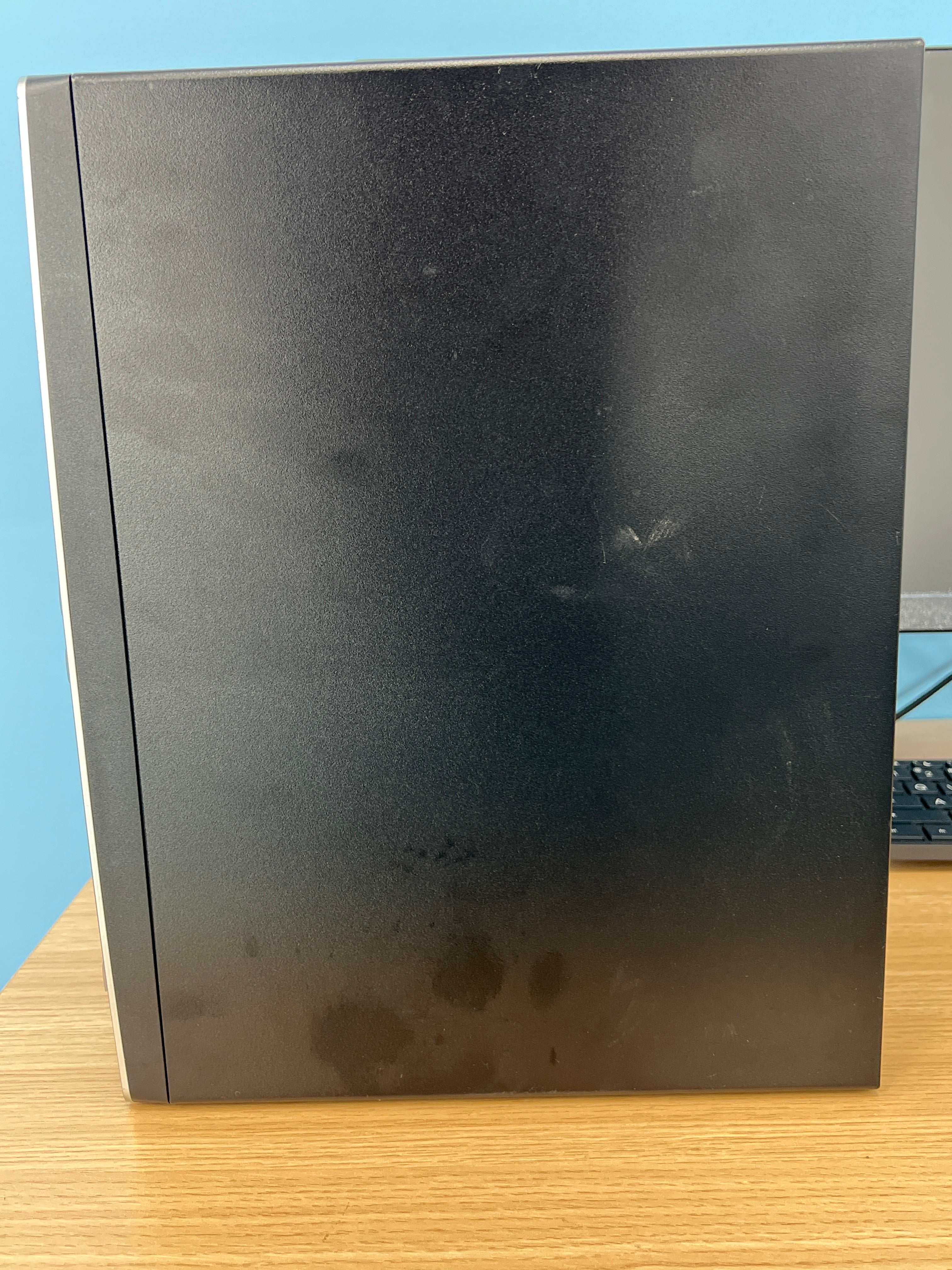Dell Inspiron 3668 i3-7100 8GB RAM 1TB HDD Black Used
