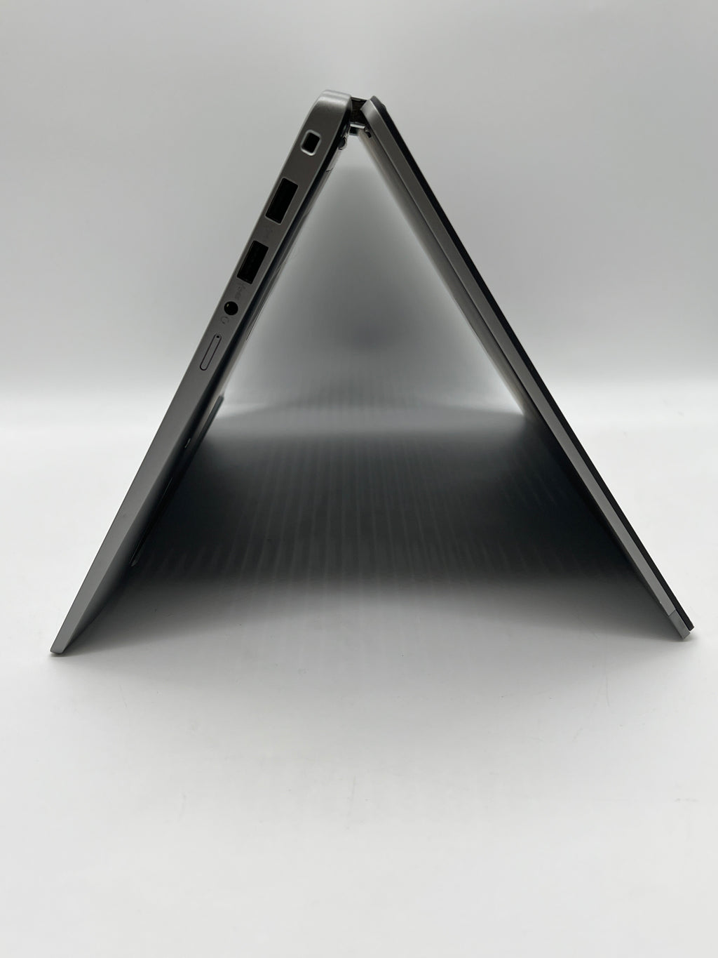 Dell Latitude 7440 2-in-1 Core i7 13th Gen 32GB RAM 512GB SSD