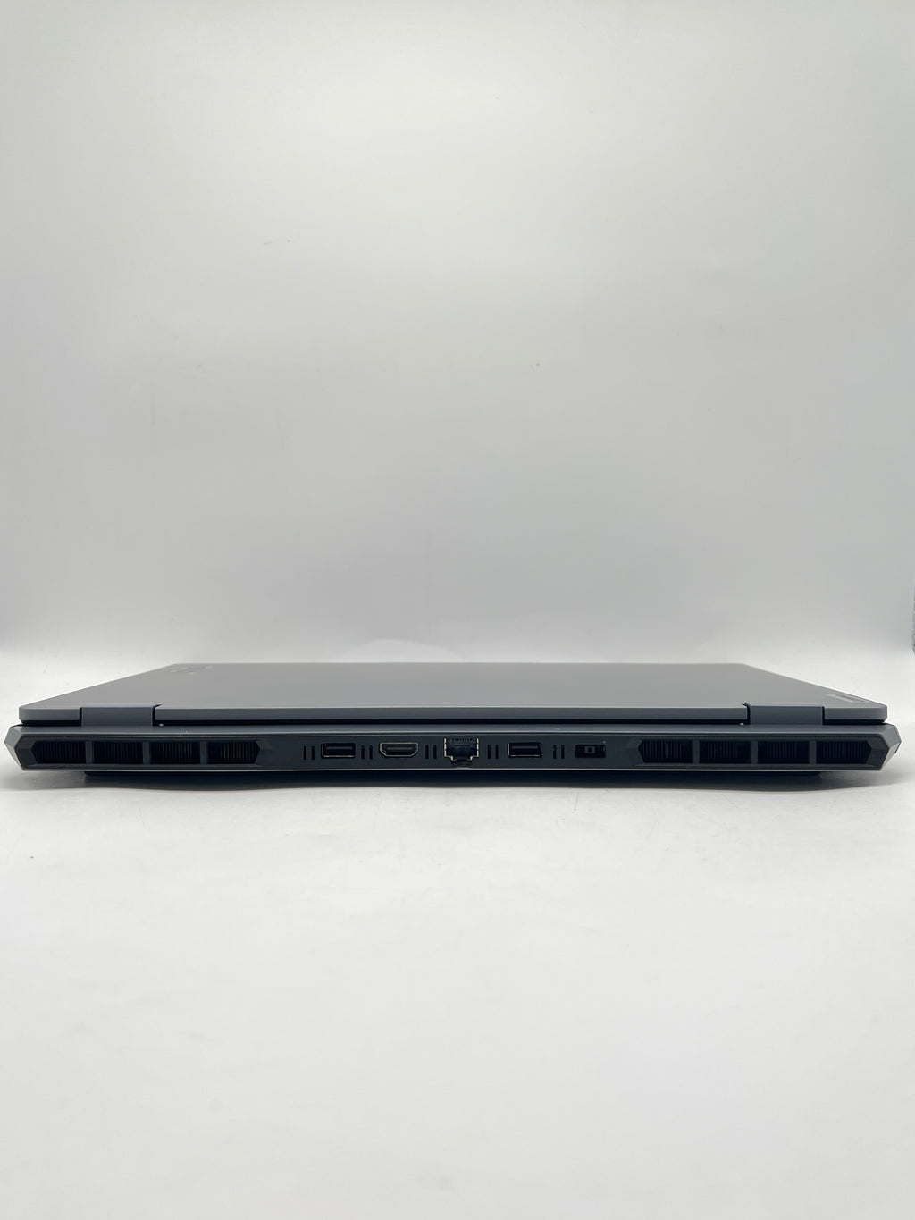 Lenovo LOQ 15IAX10 15" Intel Core i5-13450HX 16GB RAM 1TB SSD RTX 5050 Gray - Used