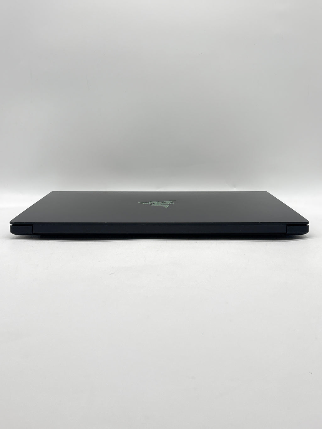 Razer Blade 14 RZ09-0427 Ryzen 9 6900HX 16GB RAM 1TB SSD RTX 3080 Ti