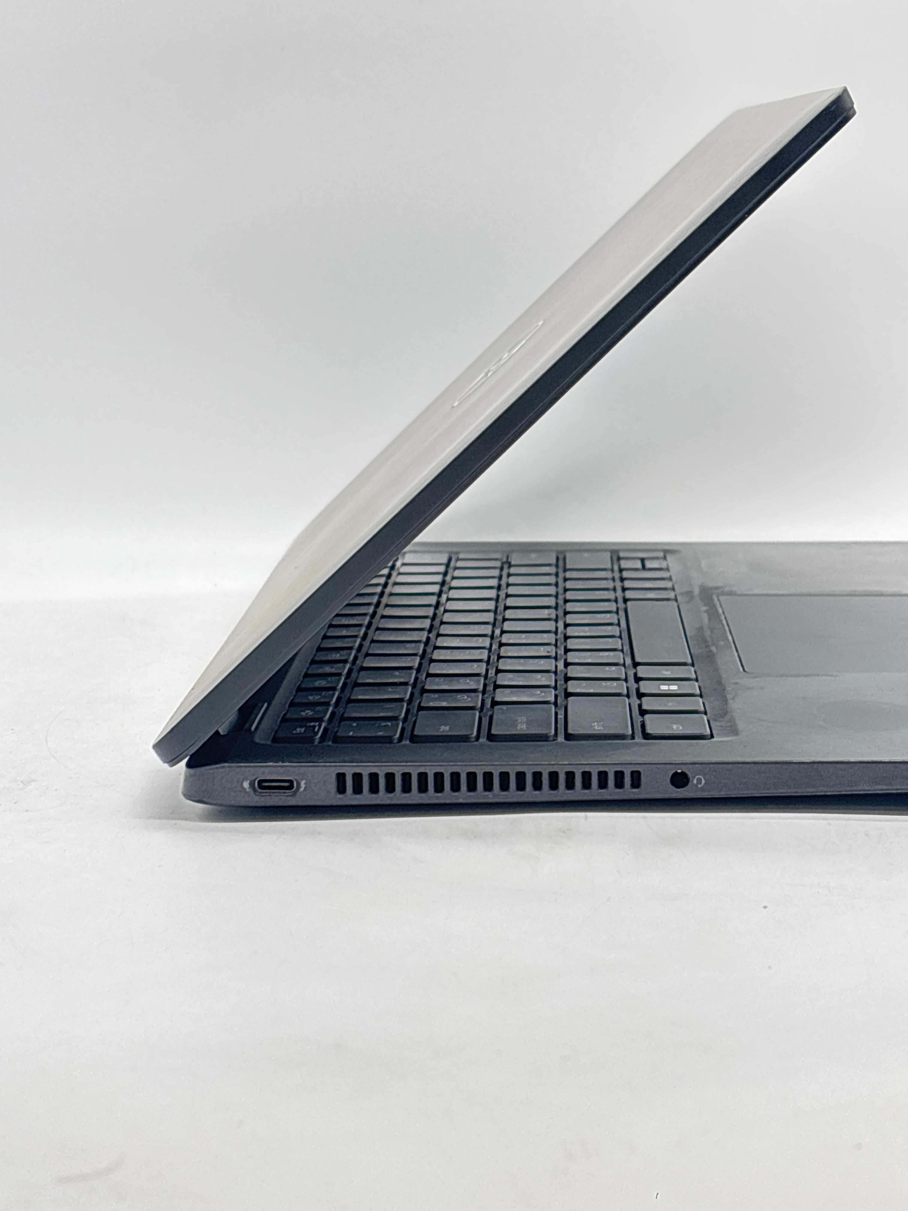 Dell Latitude 7430 i7-1265U 16GB RAM 512GB SSD - Used