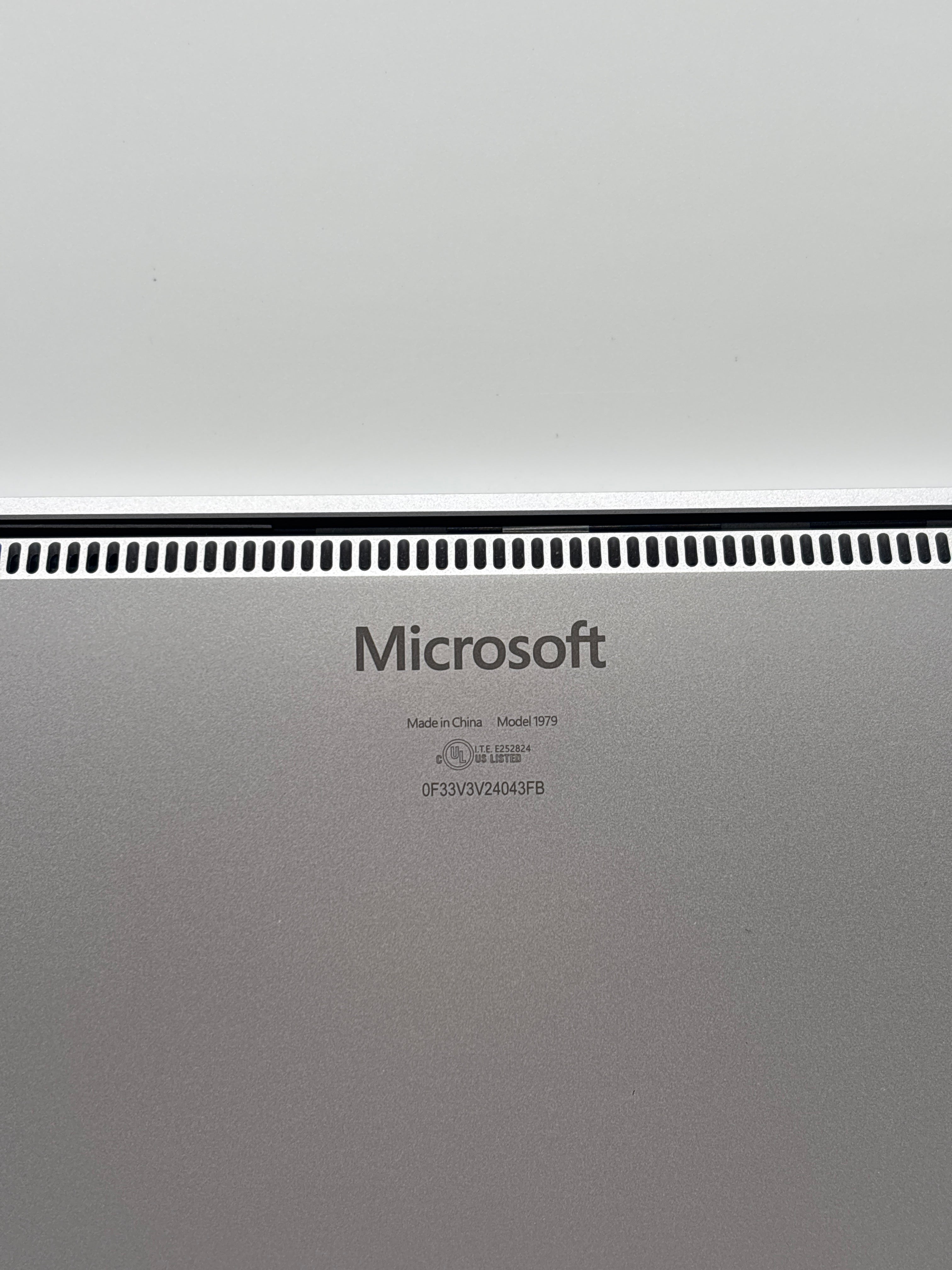 Microsoft Surface Laptop 5 i7-1265U 16GB RAM 512GB SSD
