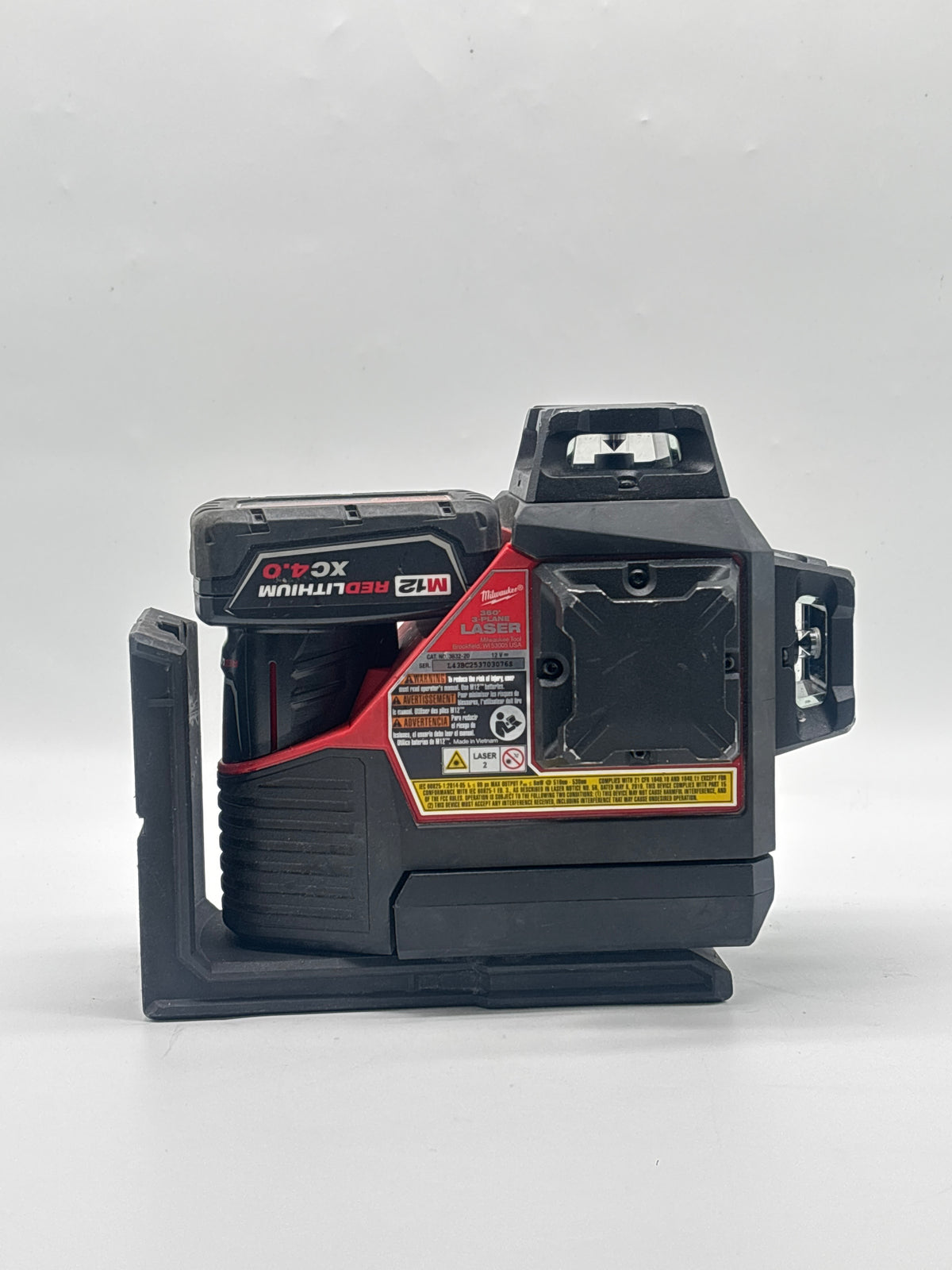Milwaukee M12 3632-20 360 3-Plane Green Laser Level with 2 Batteries - Used
