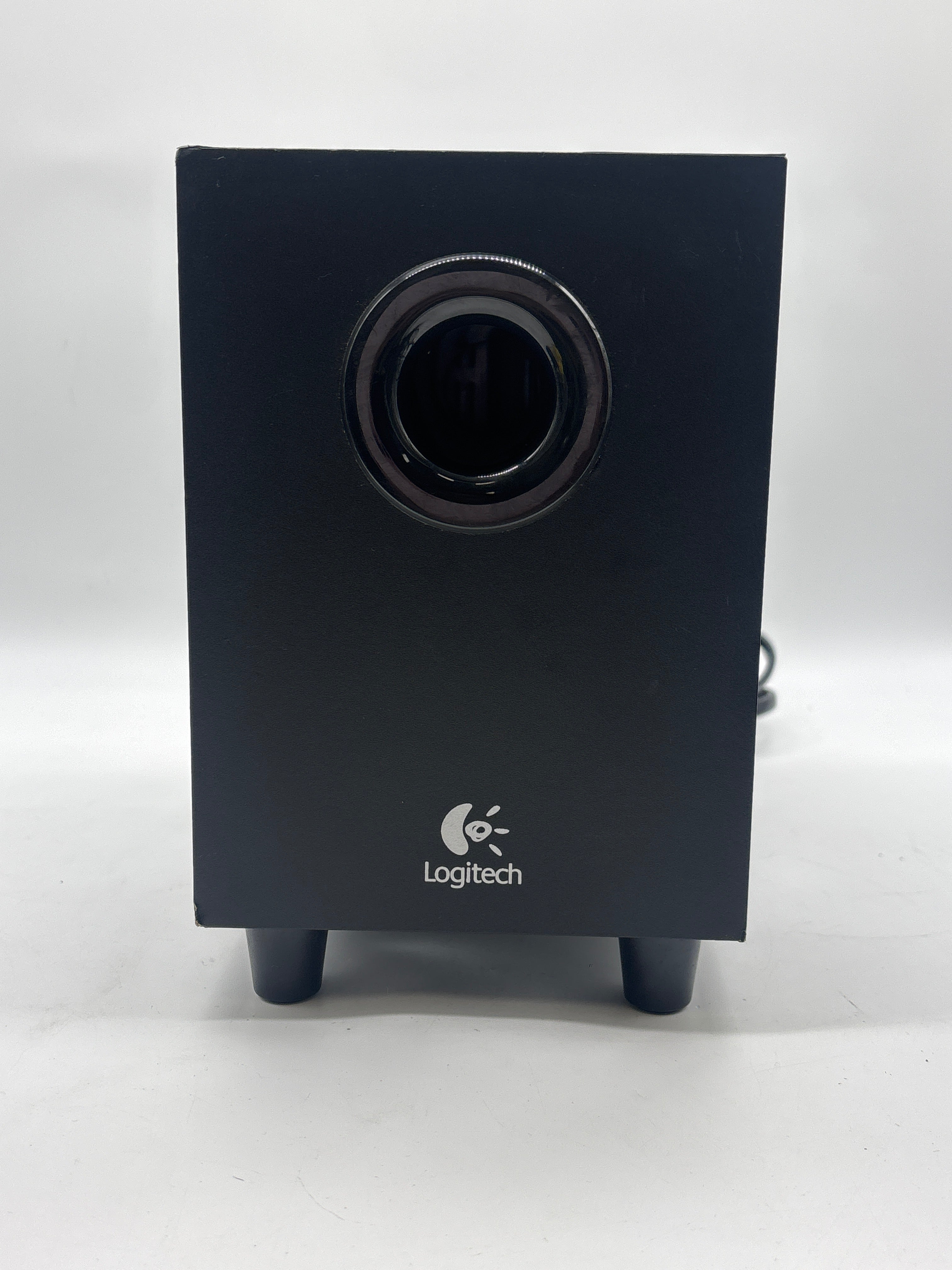 Logitech Z323 2.1 Home Theater Speaker System Black - Used