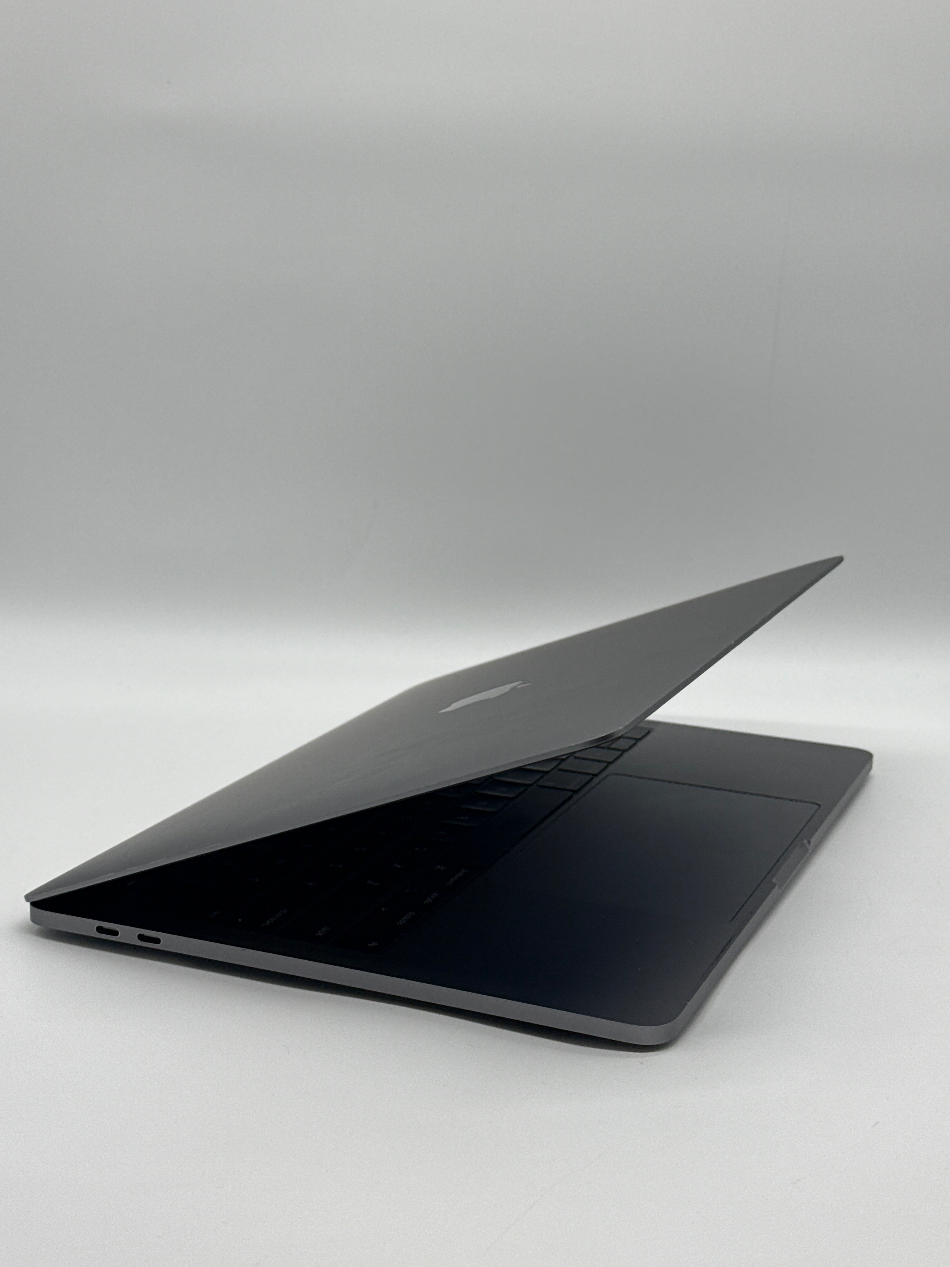 Apple MacBook Pro 13" A1989 2018 i7 16GB RAM 2TB SSD