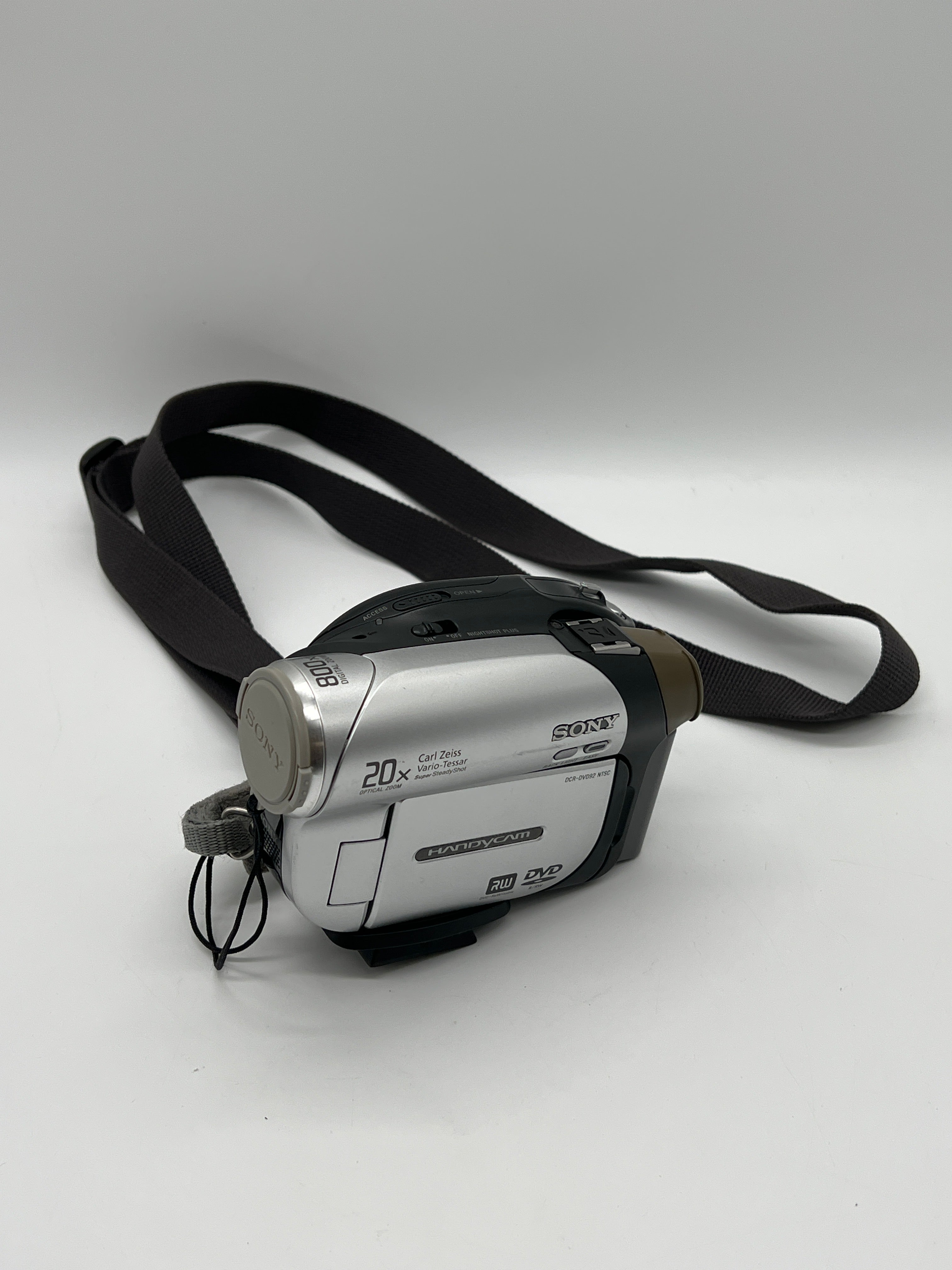 Sony HandyCam DCR-DVD92 Digital Mini DVD Video Camera Camcorder - Bad Battery