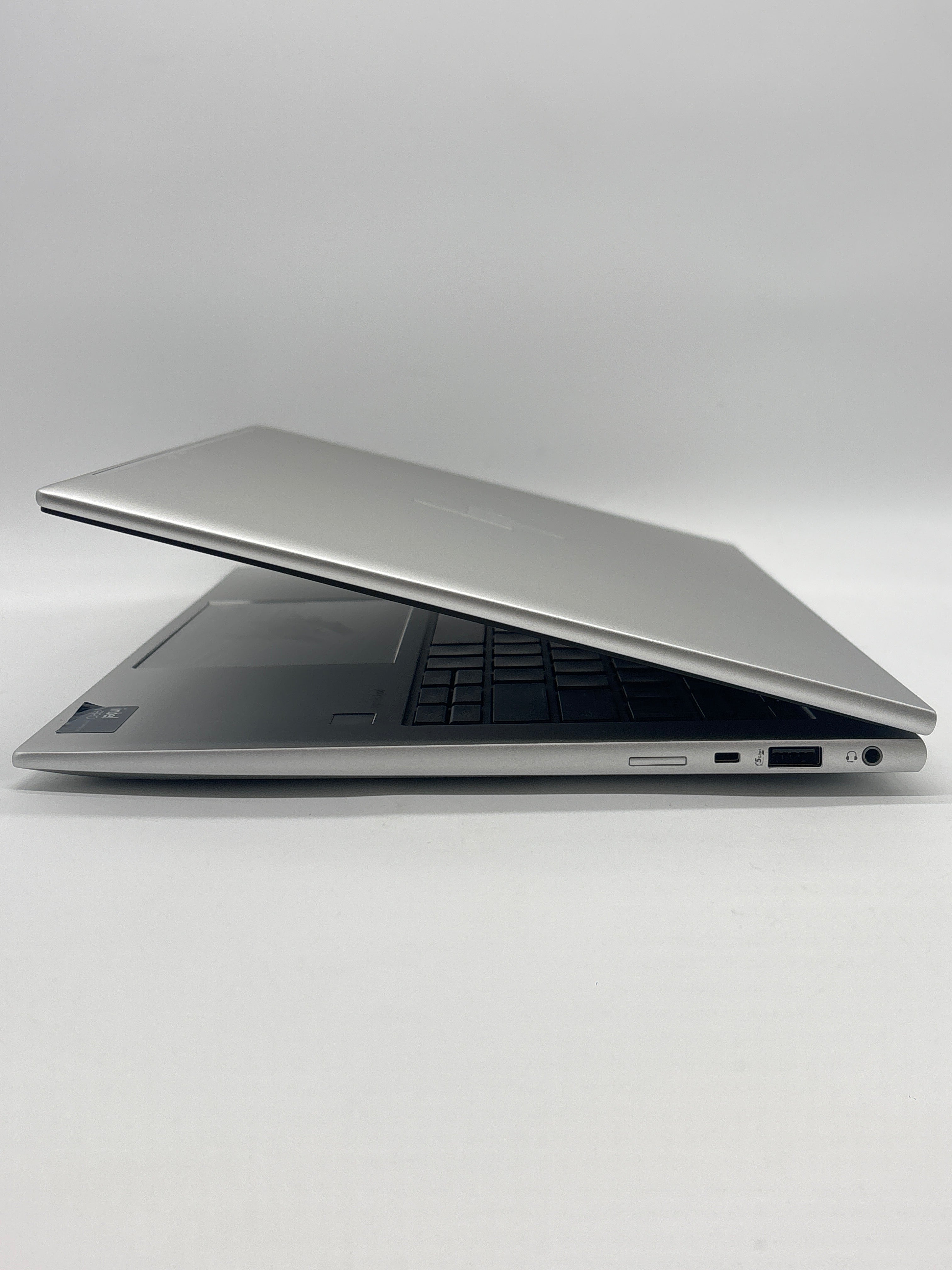HP EliteBook 840 G11 Ultra 5 135U 32GB RAM 512GB SSD