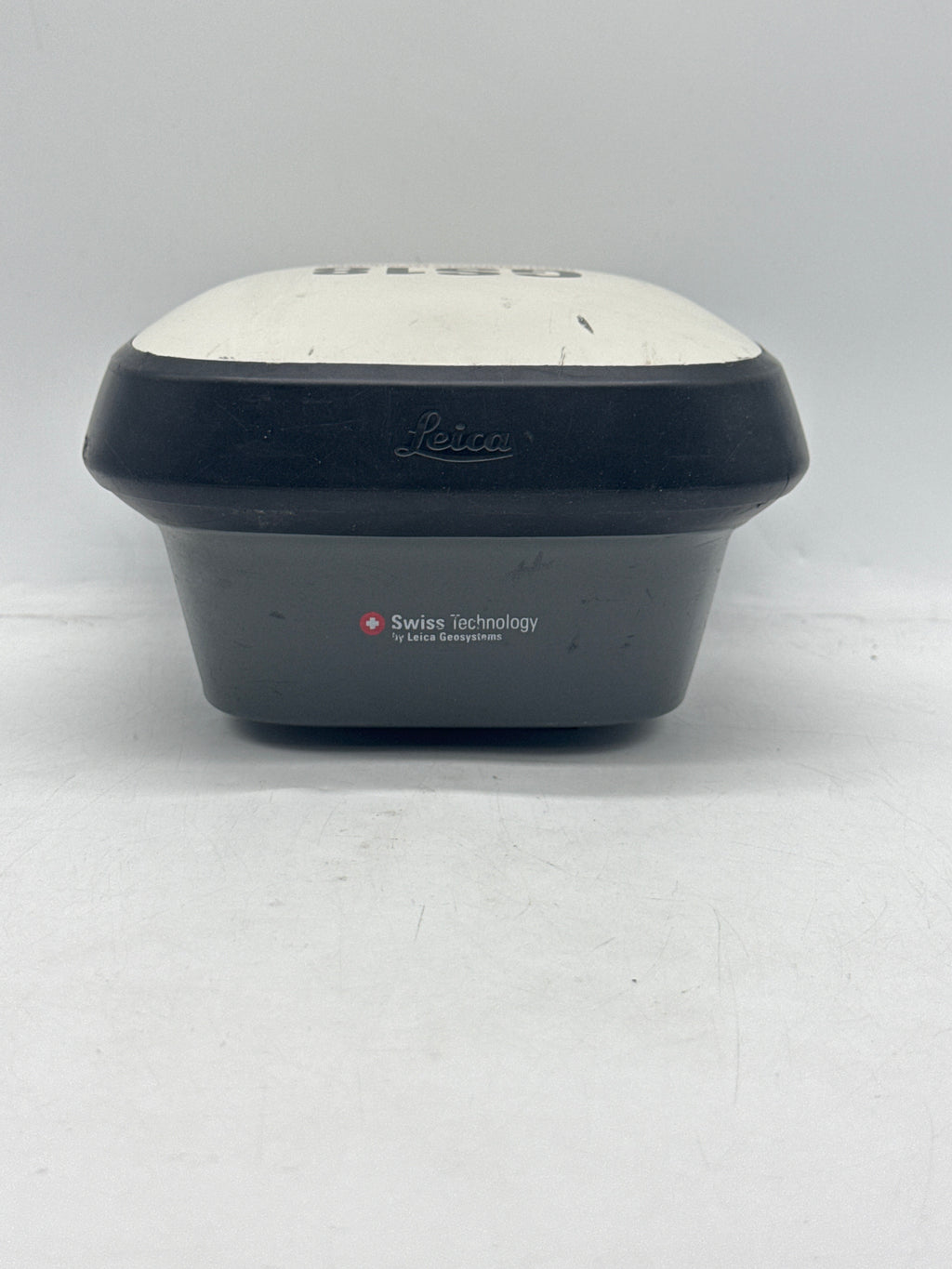 Leica GS18 GNSS Multi-Frequency Smart Antenna Receiver 555 Channel - Used