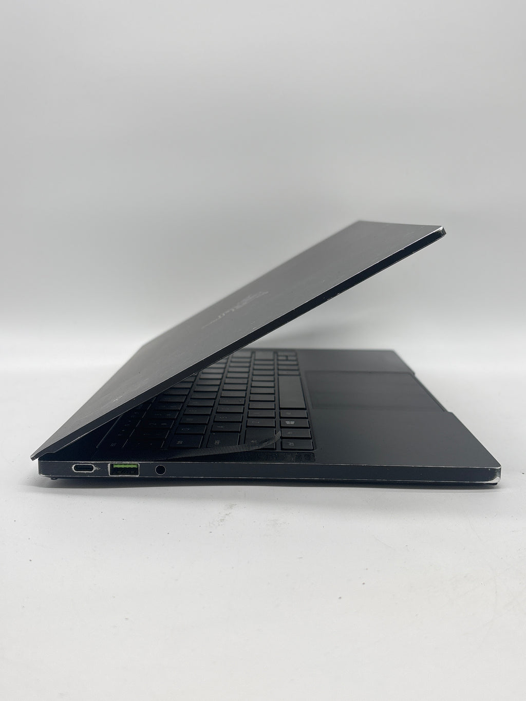 Razer Blade Stealth 13  i7 16GB RAM 512 GB - For Parts (Read DESC)