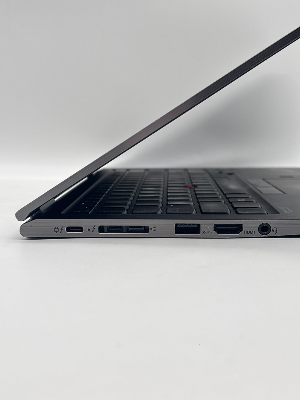 Lenovo ThinkPad X1 Yoga Gen 5 i5-10210U 16GB RAM 512GB SSD