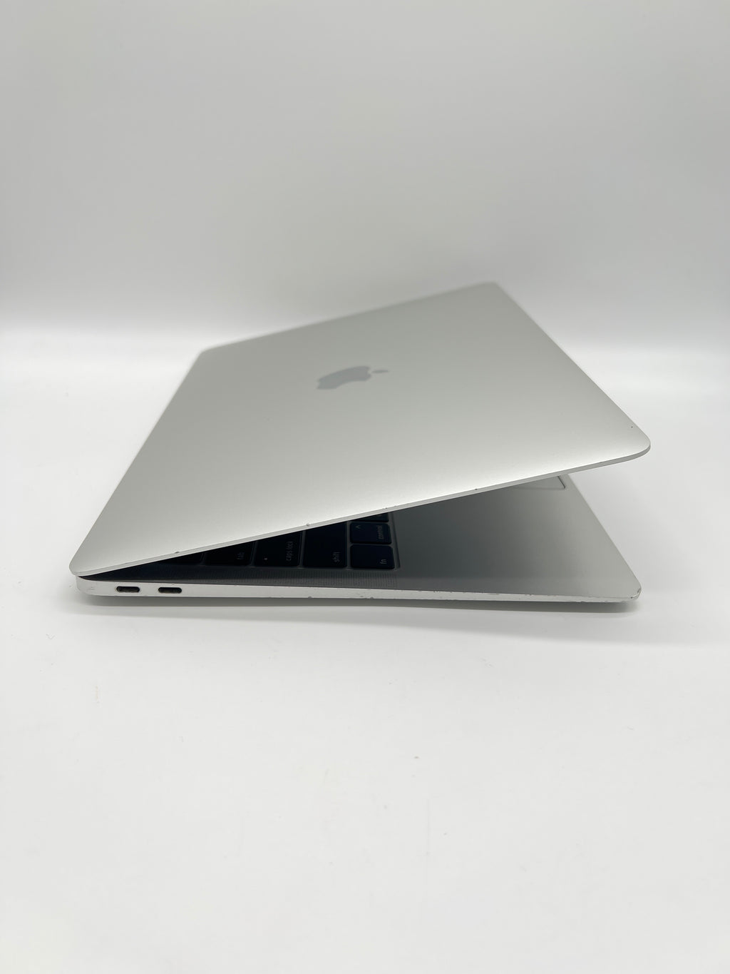 Apple MacBook Air 13" A1932 2019 Intel Core i5 8GB 128GB Silver Used