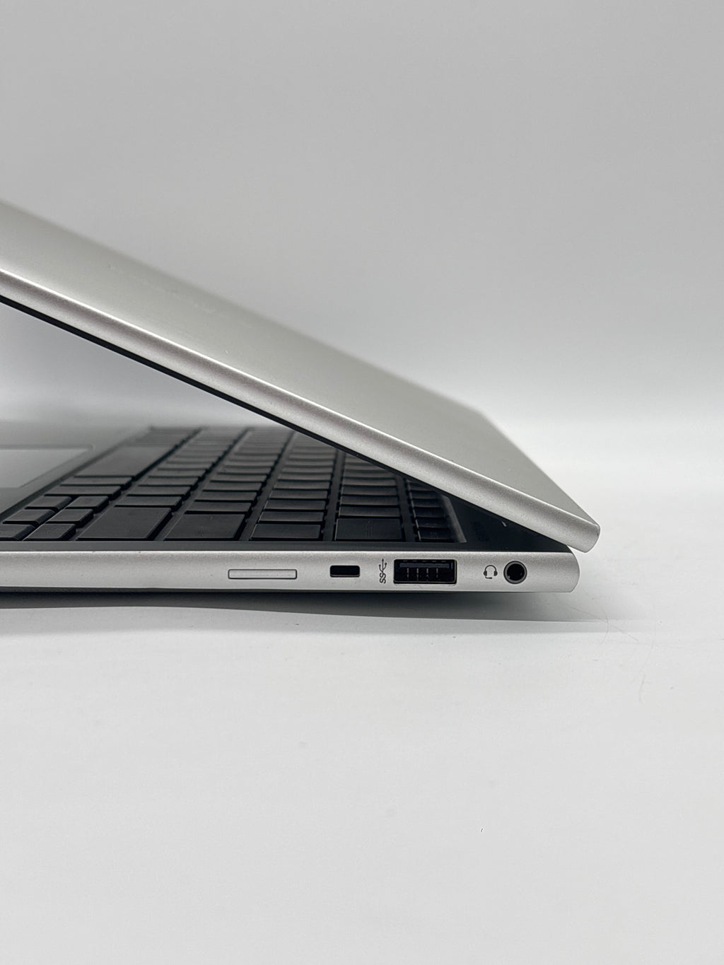 HP EliteBook 830 G10 Core i5-1345U 16GB RAM 256GB SSD - BIOS Lock/Remotely Managed